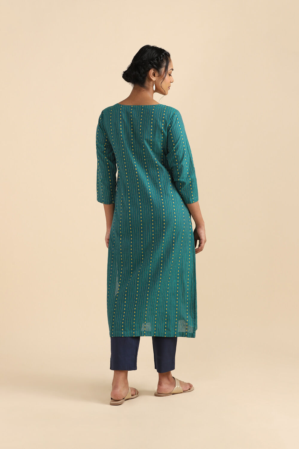Dark Green Cotton Woven Kurta image number null