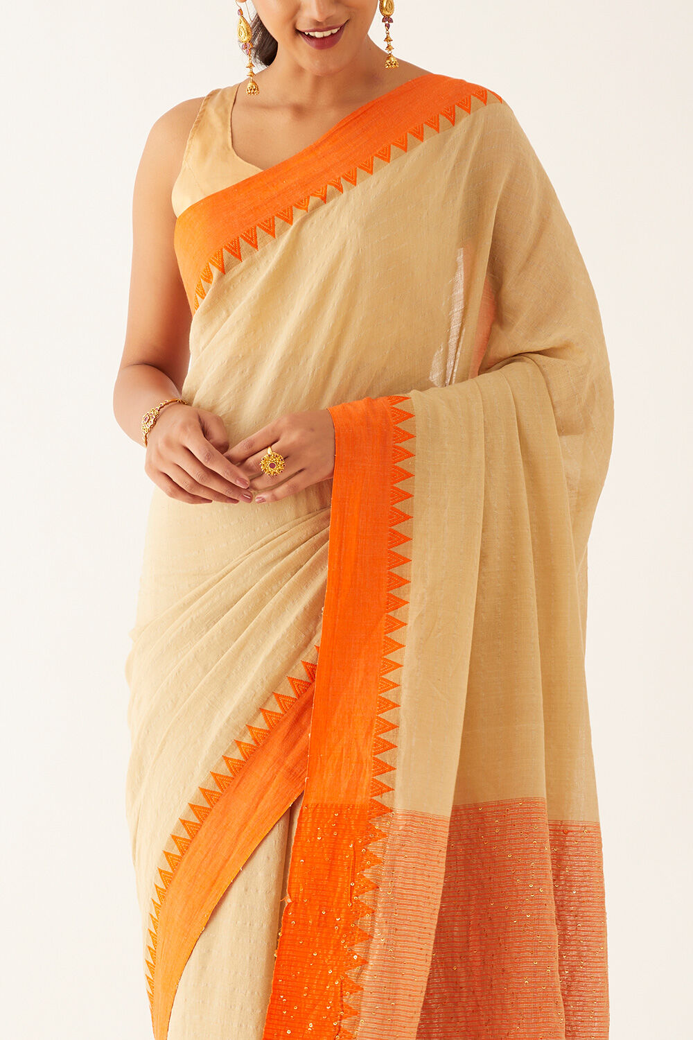 Beige Pure Cotton Woven Bengali Saree image number null
