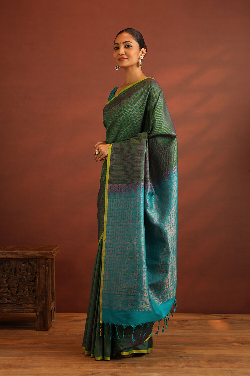 Dark Green Woven Pure Soft Silk Saree image number null