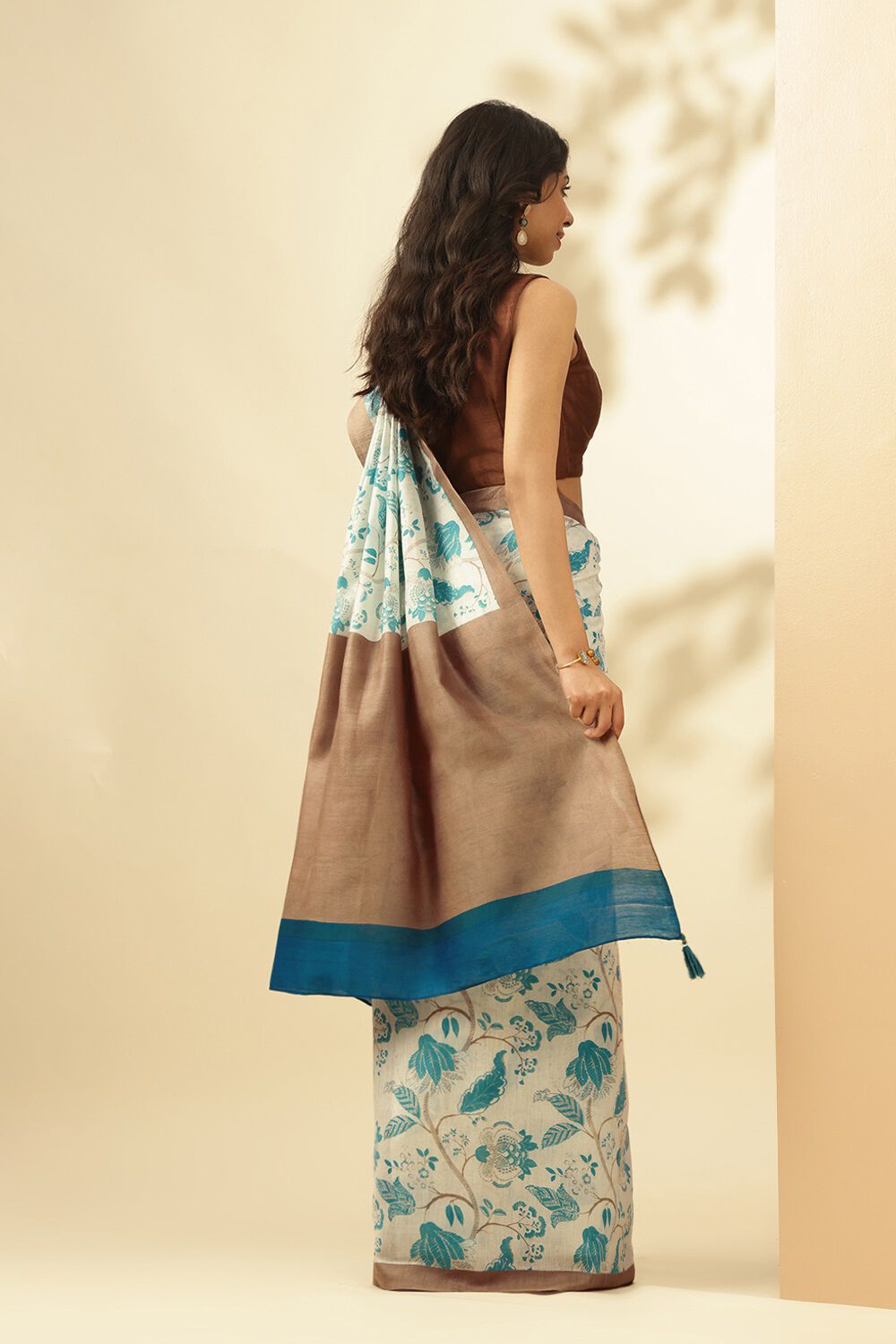 Off White Screen printed Pure Silk Cotton Saree image number null