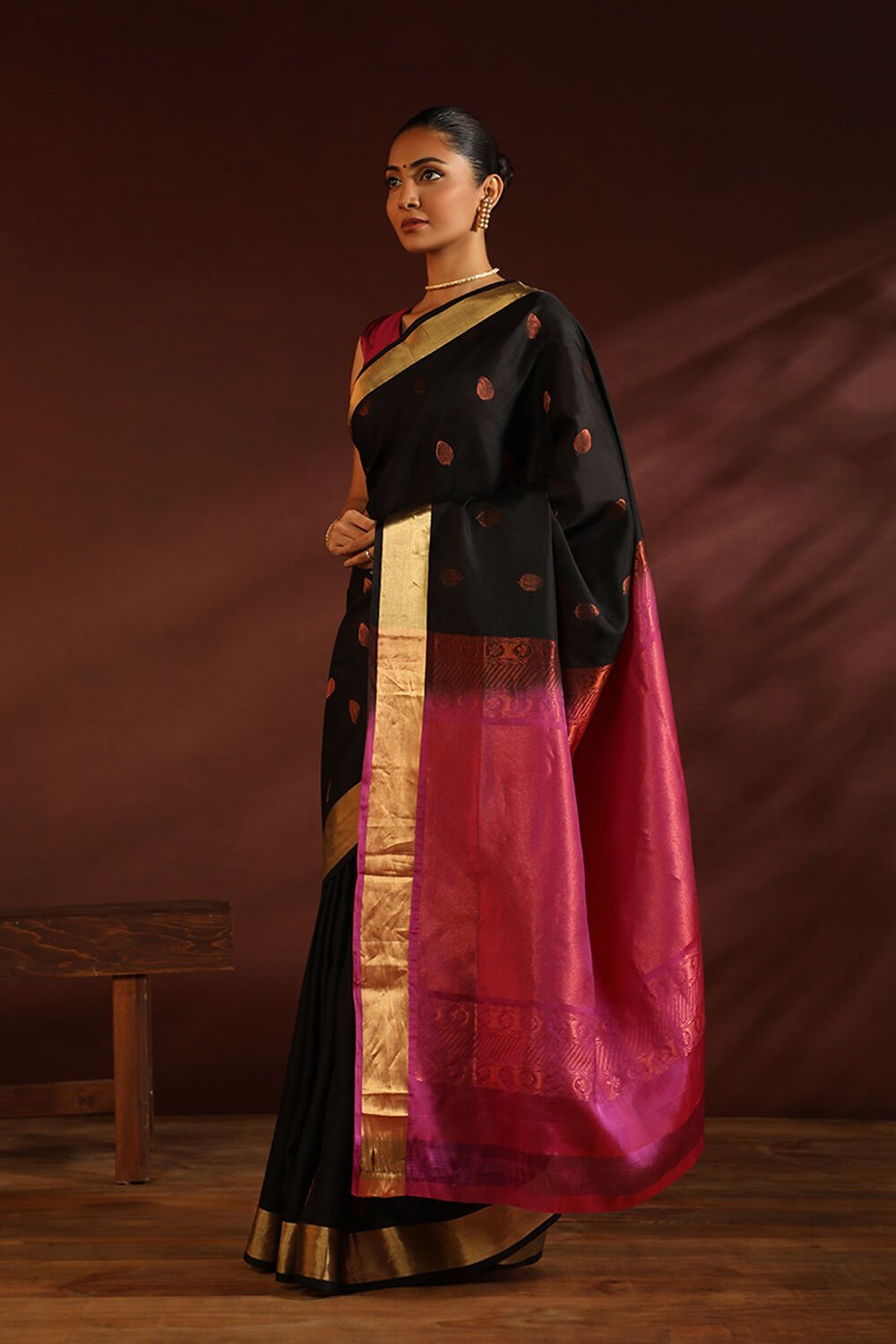 Black South Pure Silk Woven Saree image number null