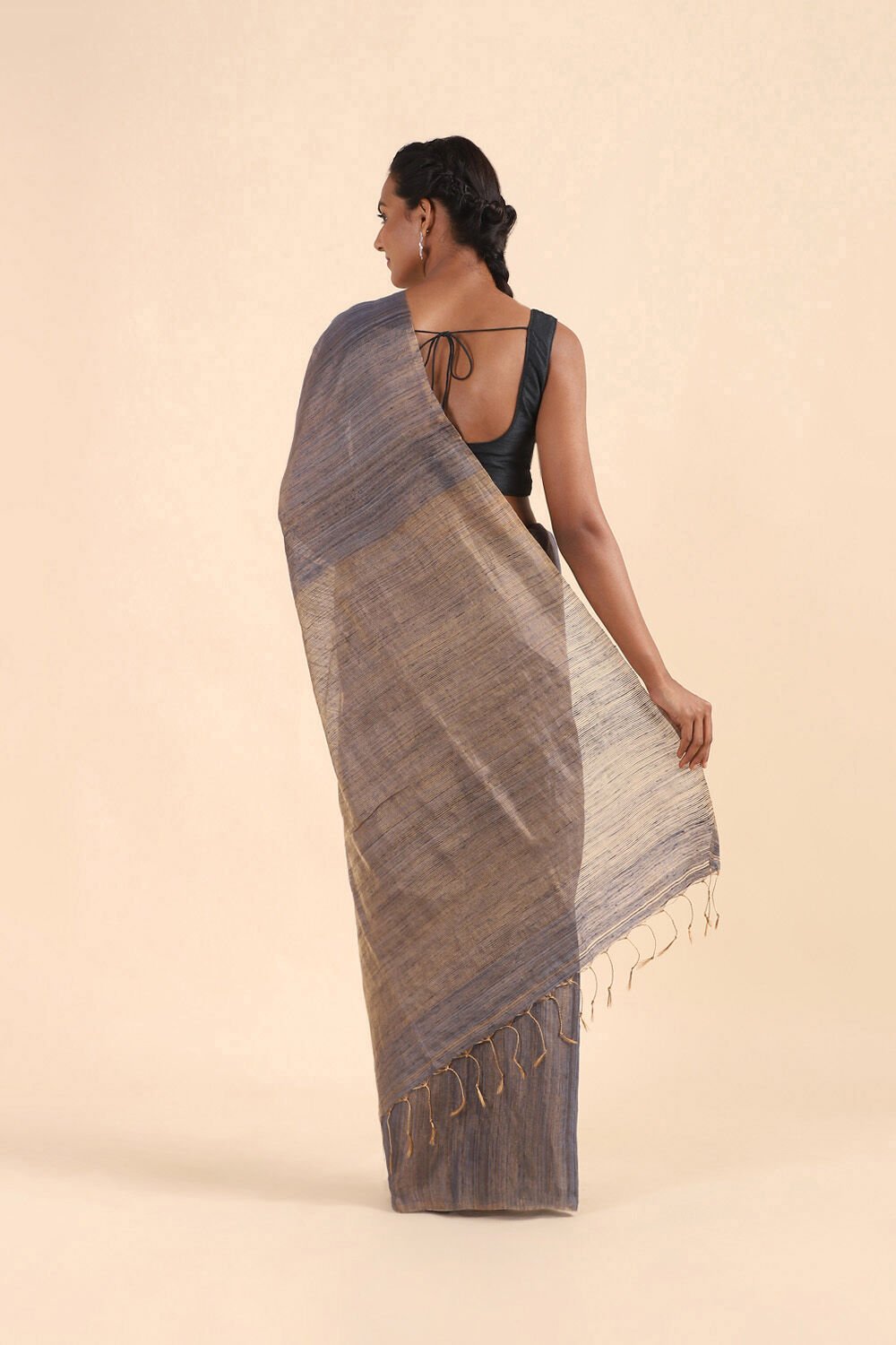 Violet Pure Tissue Vanya Bengal Saree image number null