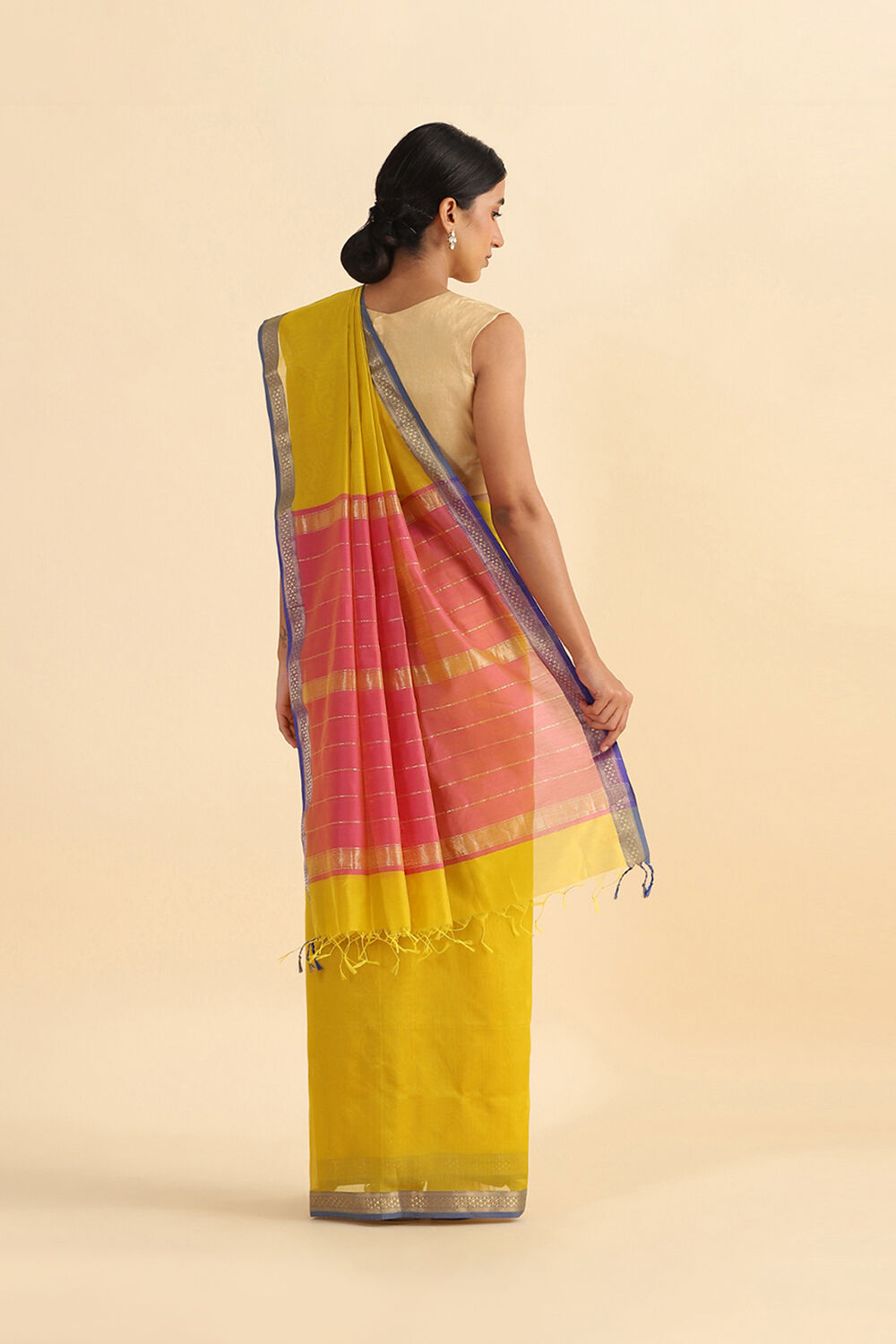 Dark Yellow Pure Silk Cotton Maheshwari Saree image number null