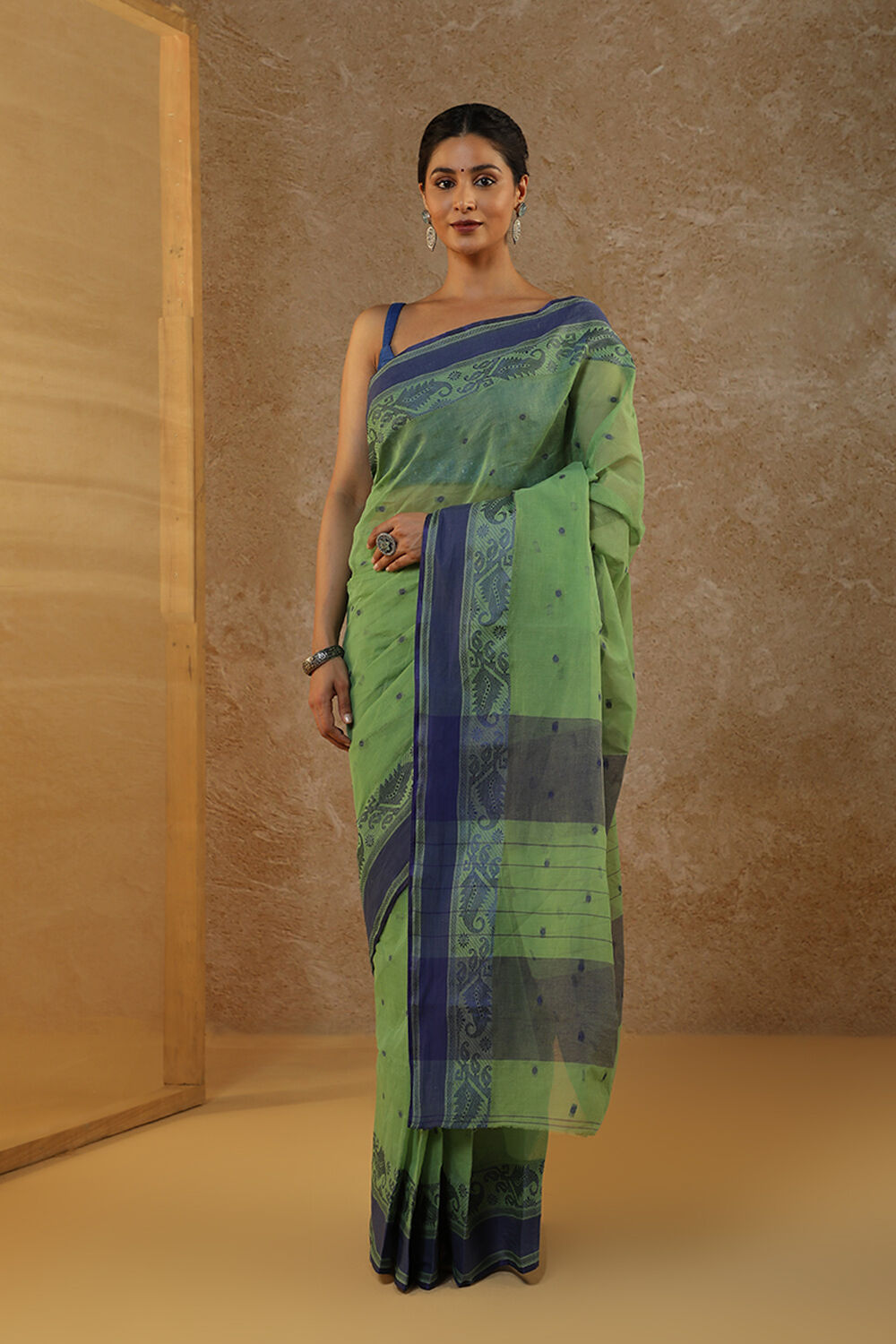 Light Green Woven Pure Cotton Bengal Saree image number null