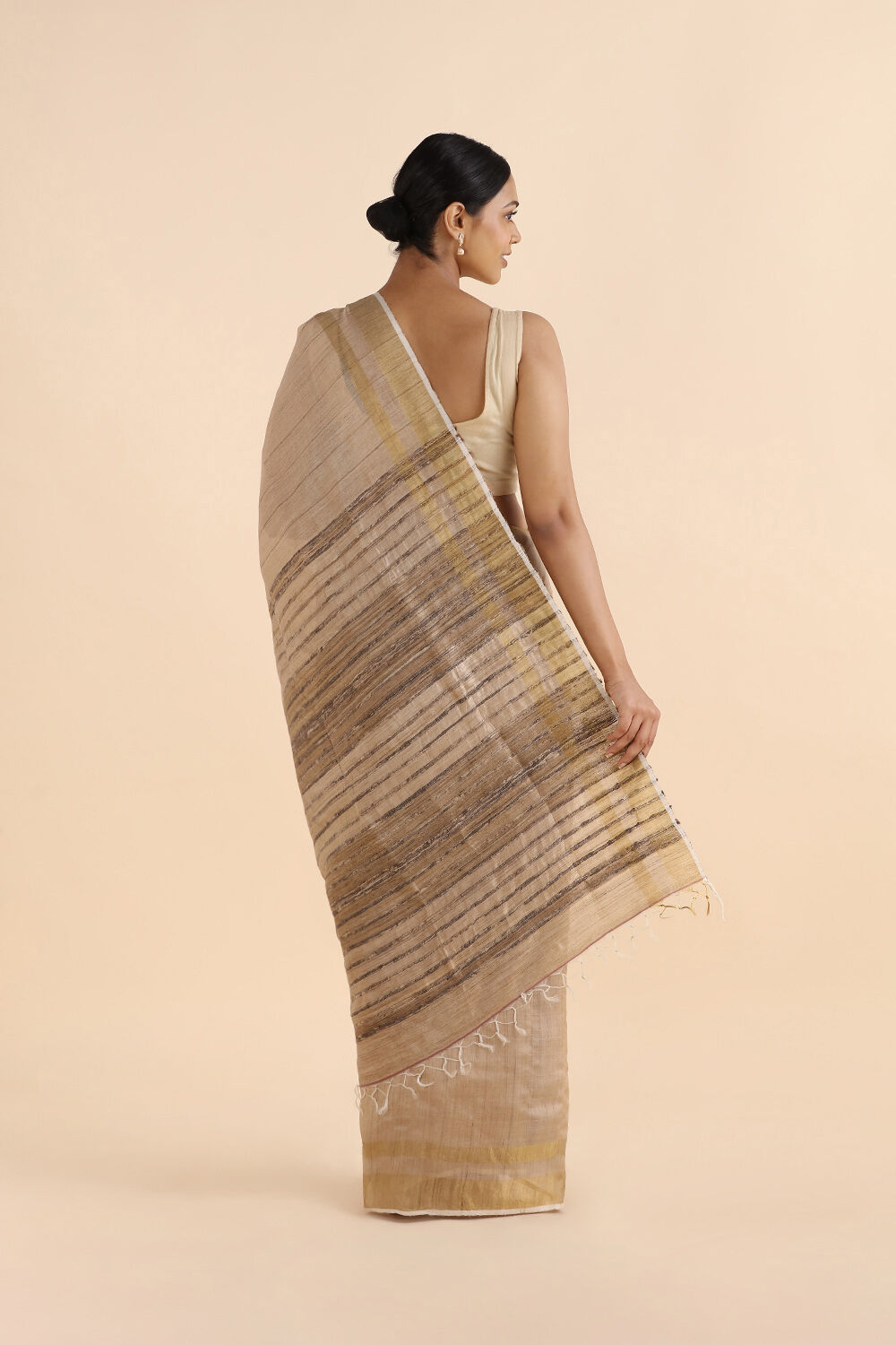 Beige Pure Tussar Silk Bhagalpuri Saree image number null