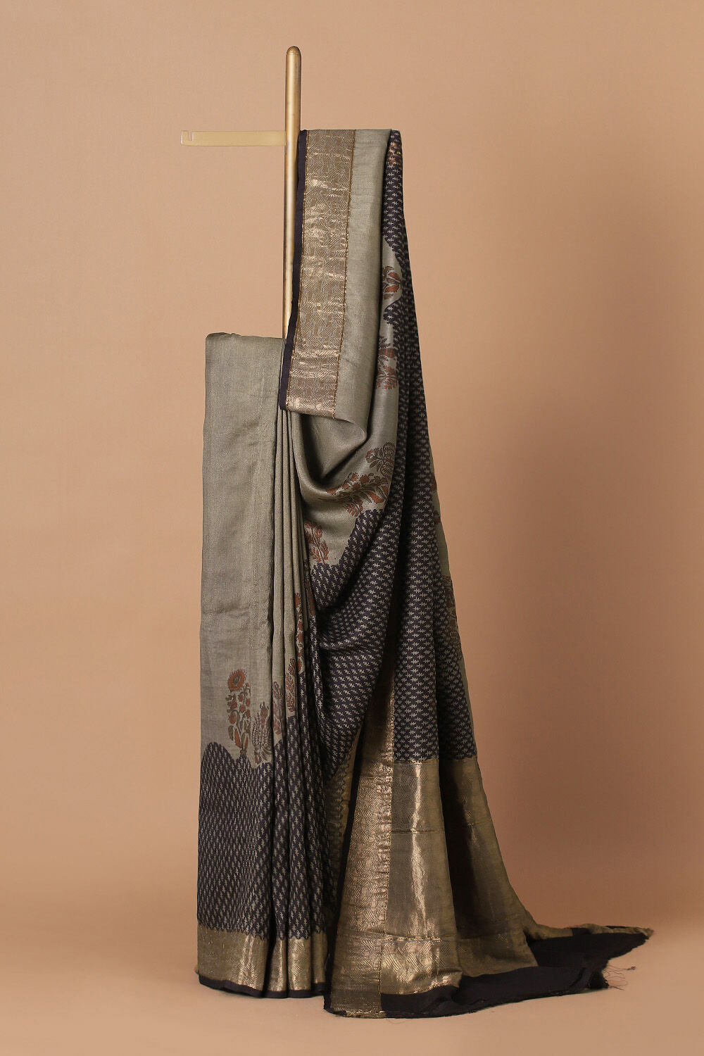 Grey Pure Silk Tussar Bagru Print and Zardosi Embroidered Saree image number null
