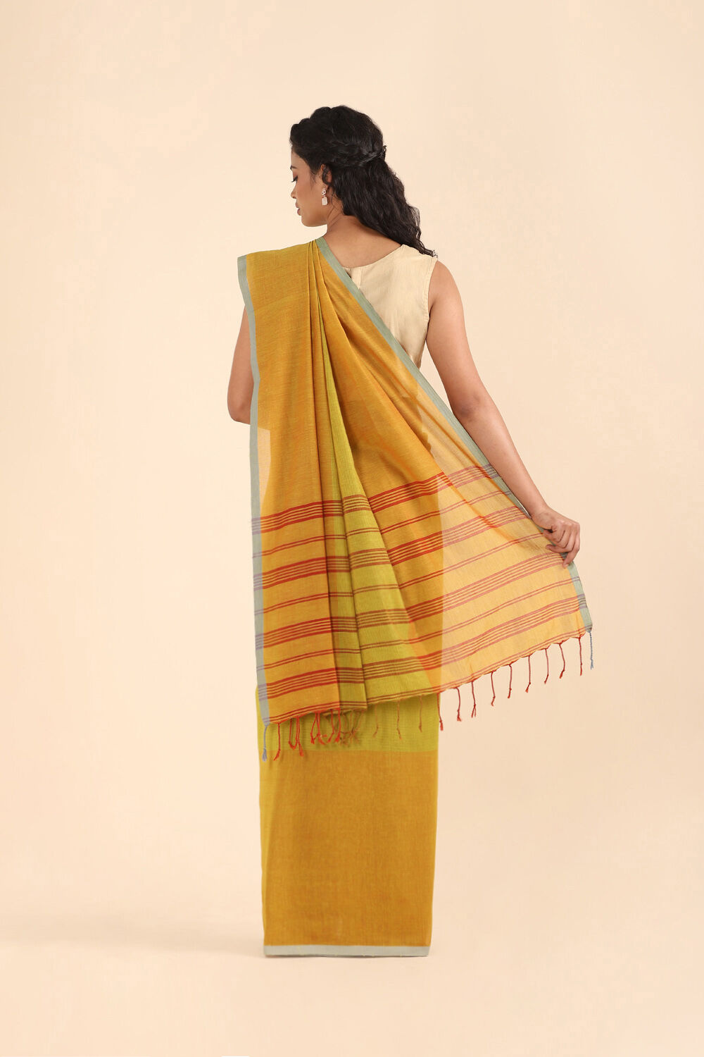 Yellow Pure Cotton Bengal Saree image number null