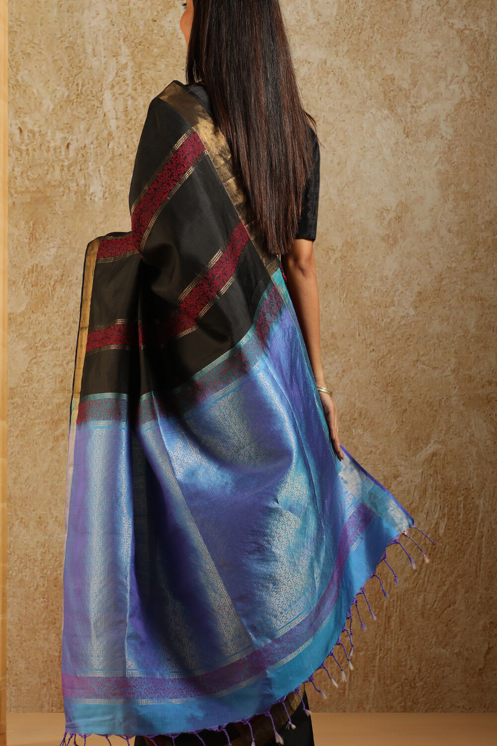Black South Pure Silk Woven Saree image number null