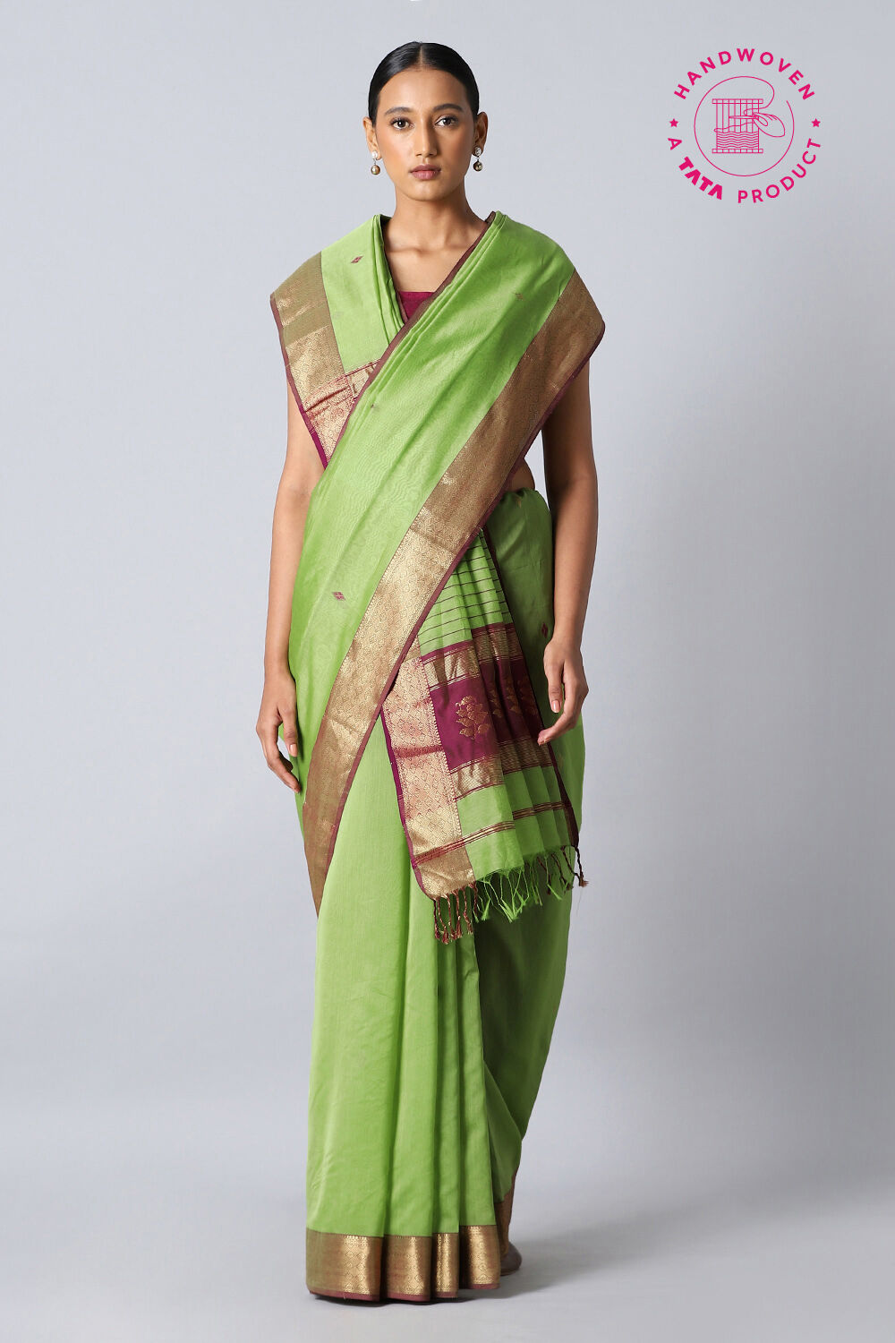 Light Green Pure Silk Cotton Maheswari Saree image number null