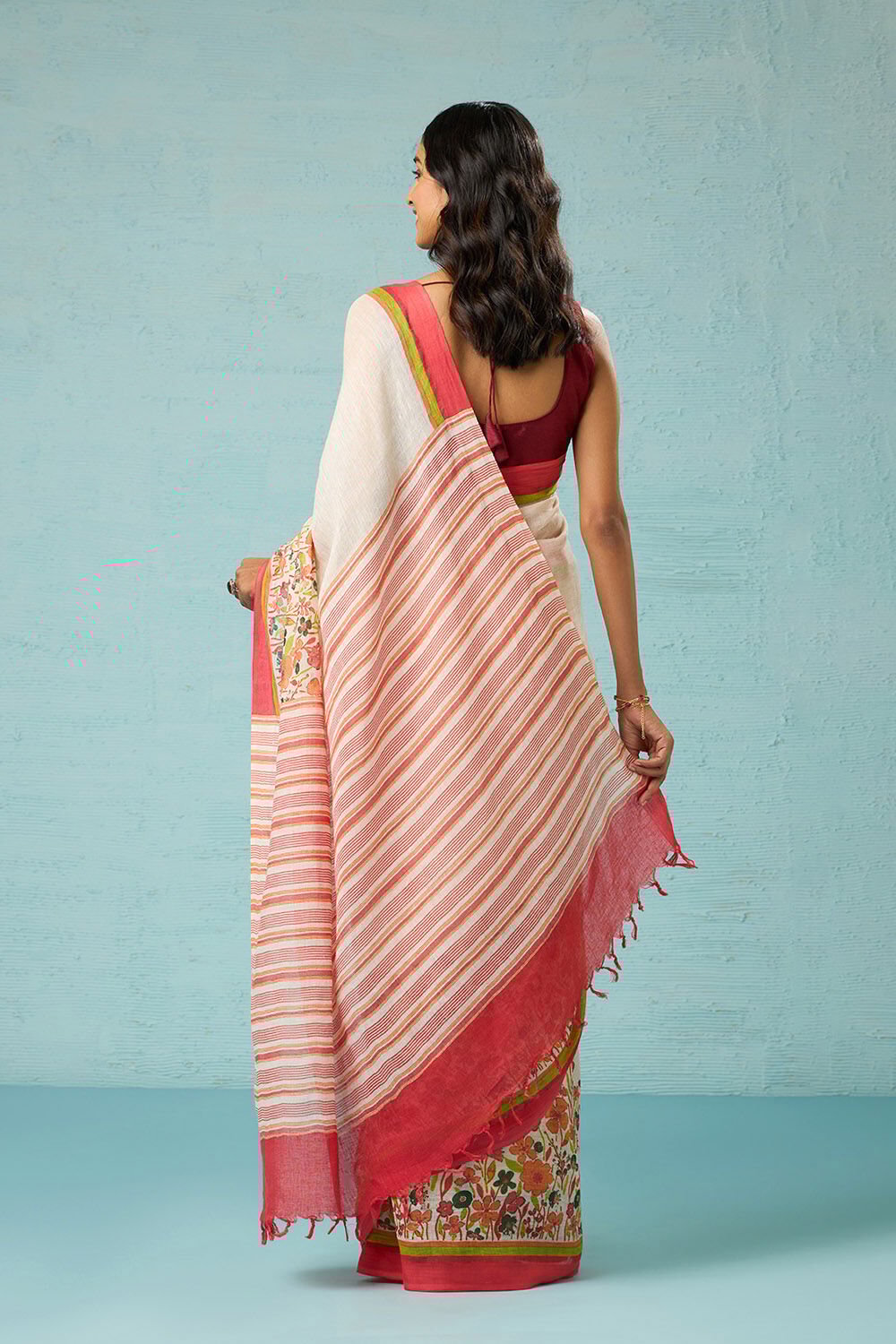 Off White Screen Printed Pure Linen Saree image number null