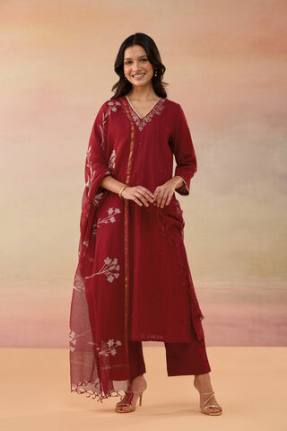 Red Pure Cotton Embroidered Kurta Set thumbnail image number null