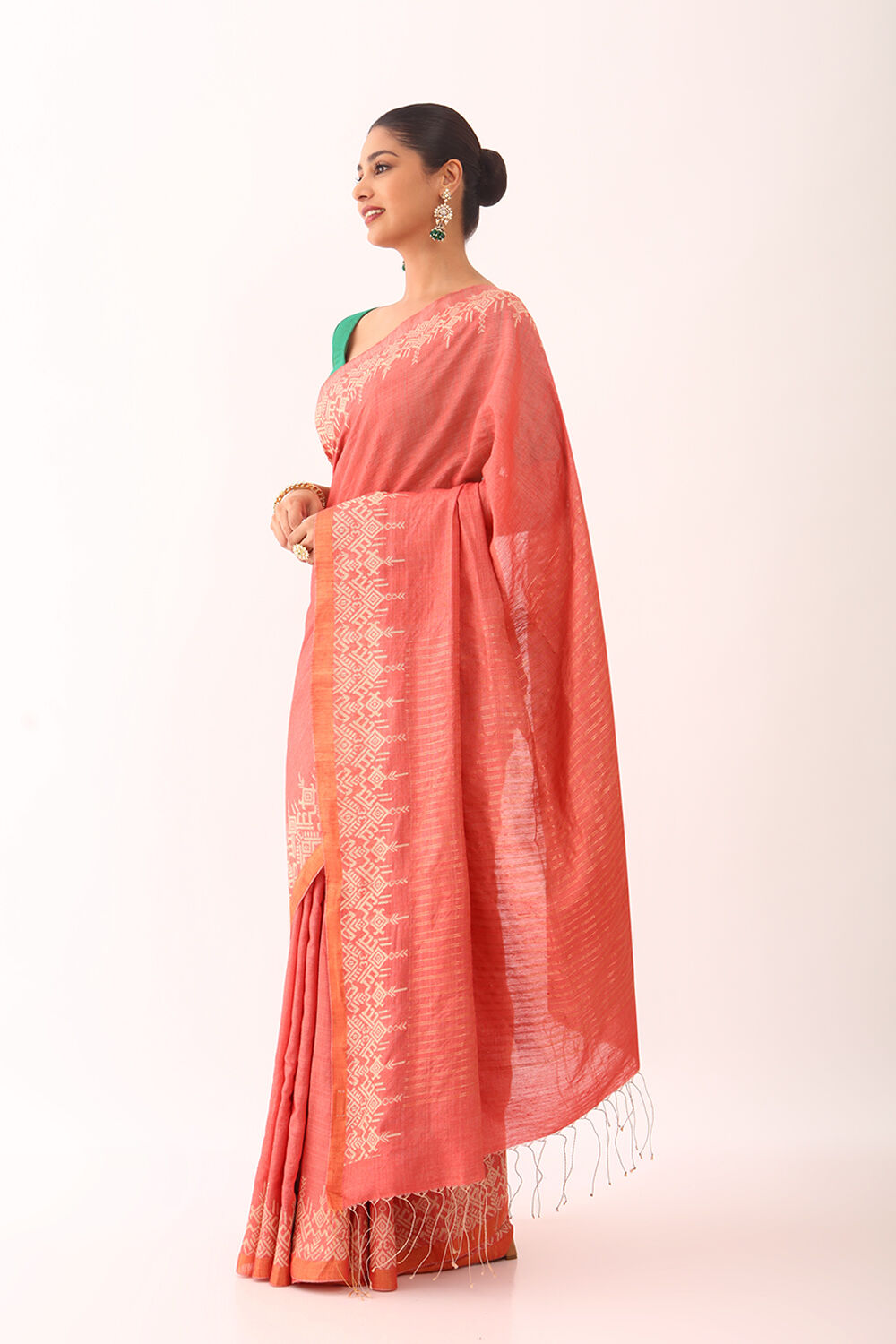 Red Woven Pure Tussar Silk Saree image number null