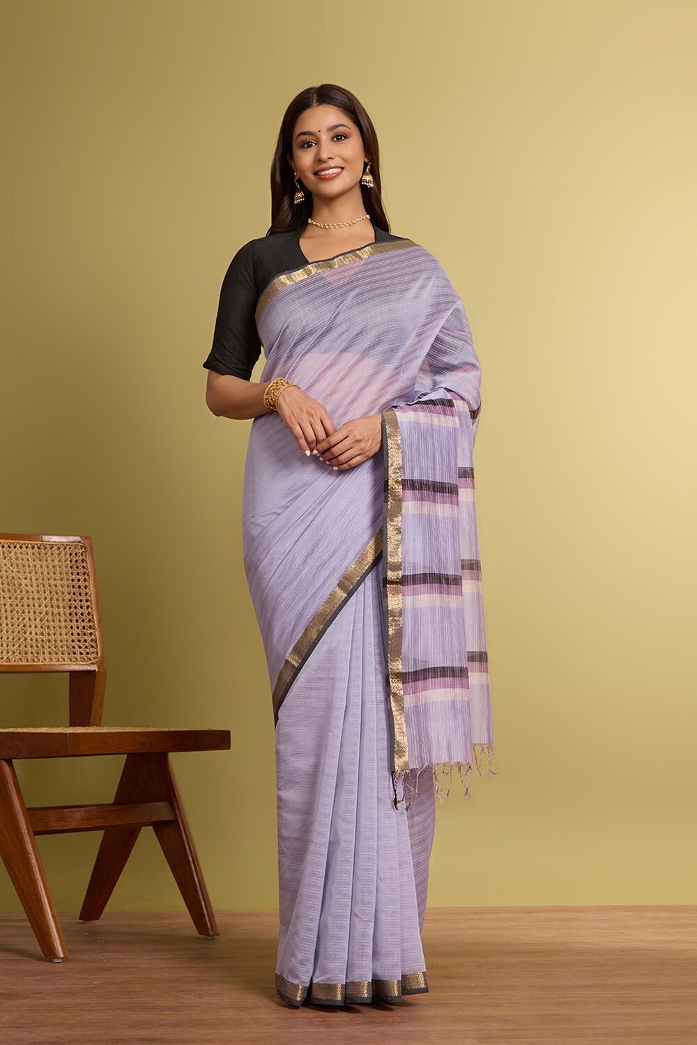 Light Violet Woven Pure Silk Cotton Maheshwari Saree image number null