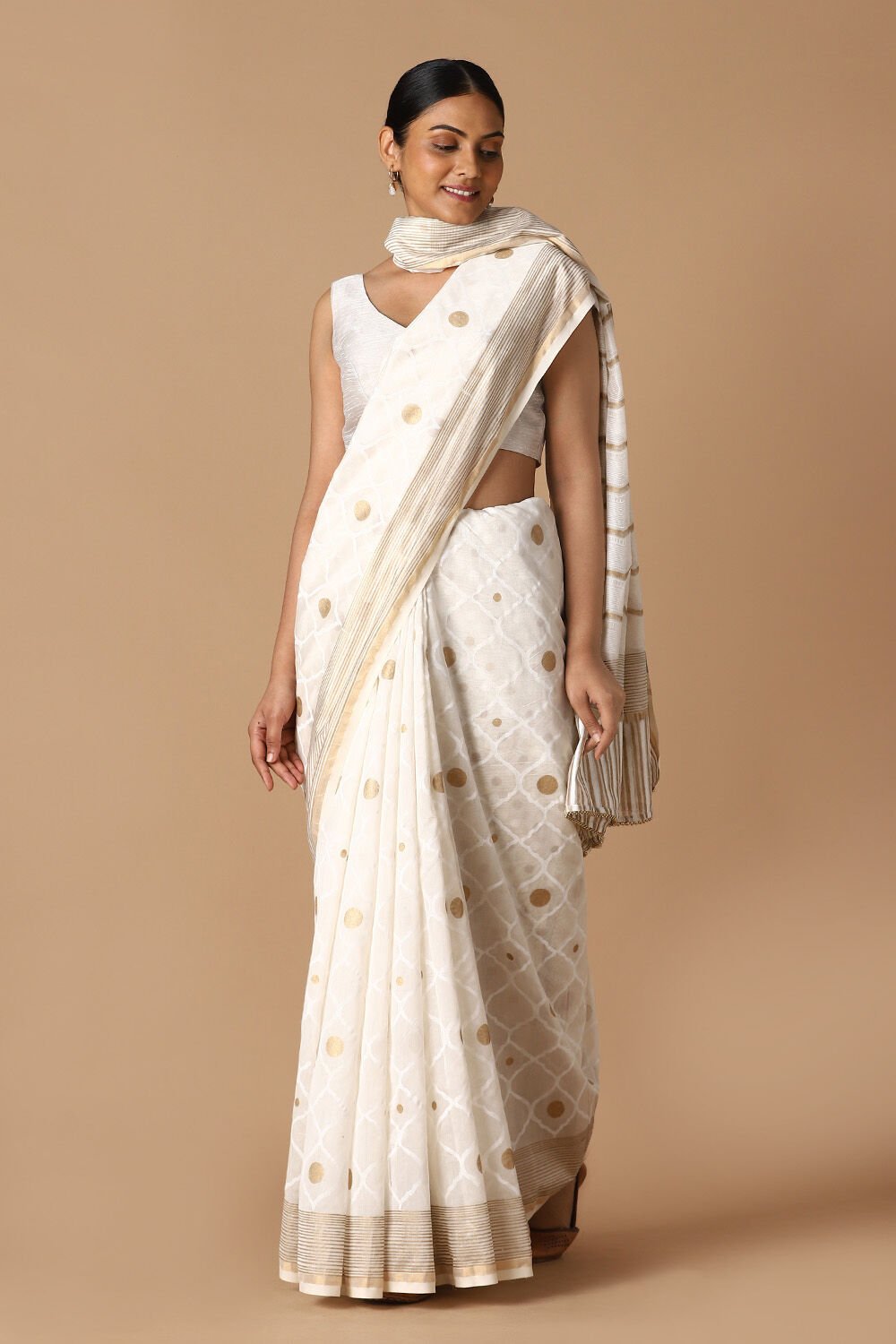 Off White Pure Silk Cotton Hand Printed Saree image number null