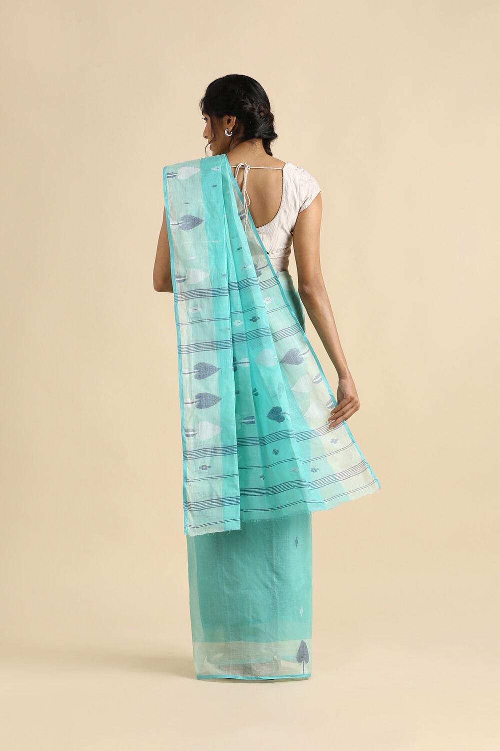 Light Blue Pure Cotton Bengal Jamdani Saree image number null