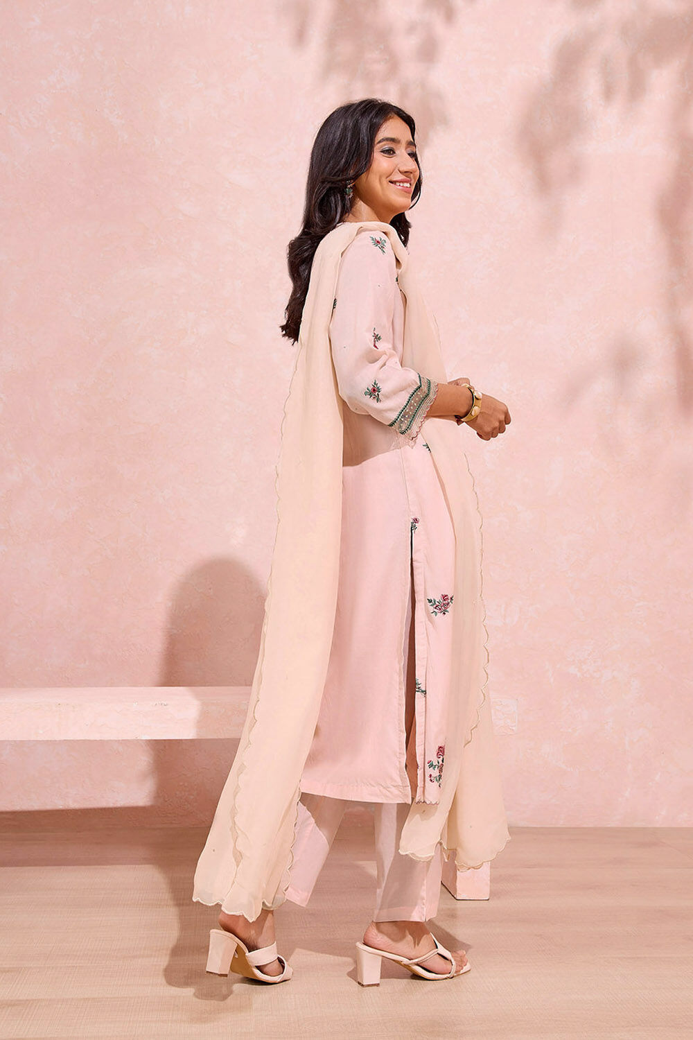 Light Pink Viscose Embroidered Kurta Set image number null