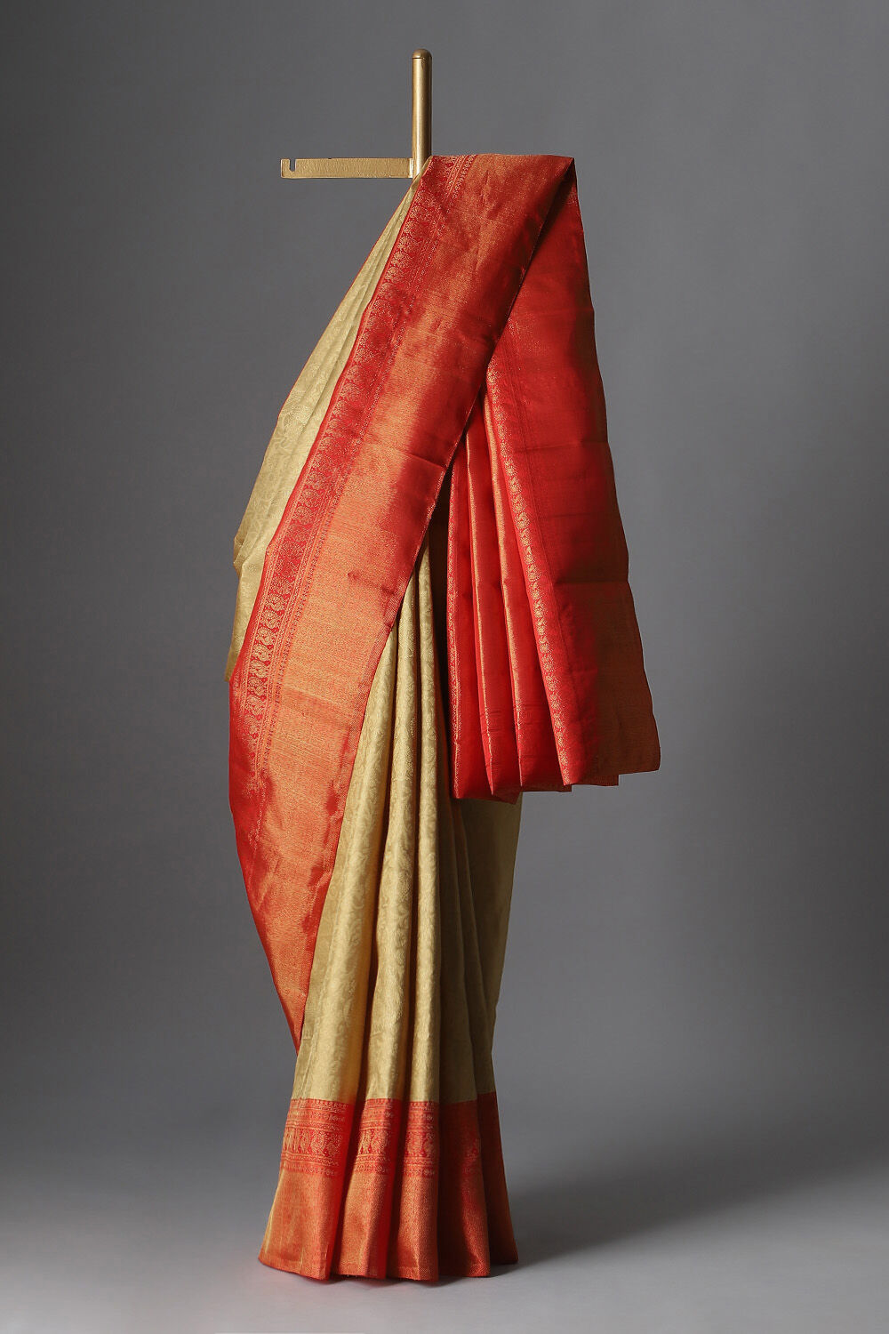 Gold Pure Silk Kanjivaram Saree image number null