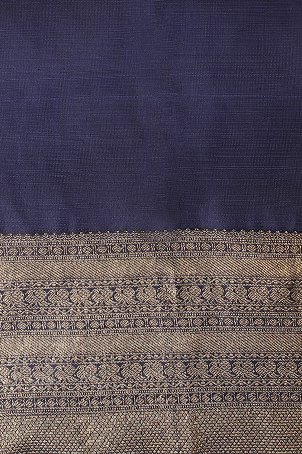 Green Woven Pure Silk Kanjivaram Saree image number null