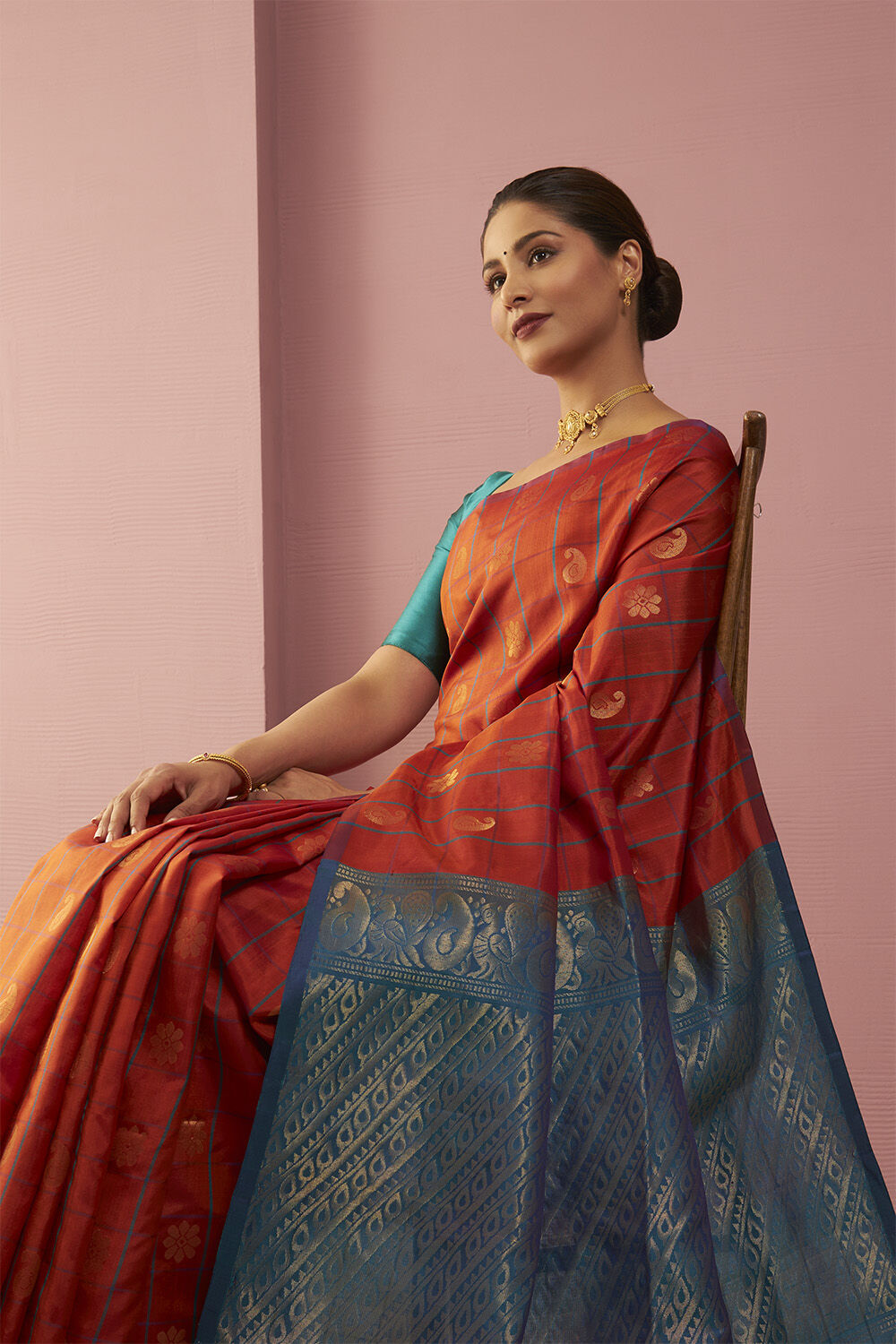 Red Woven Pure Soft Silk Saree image number null