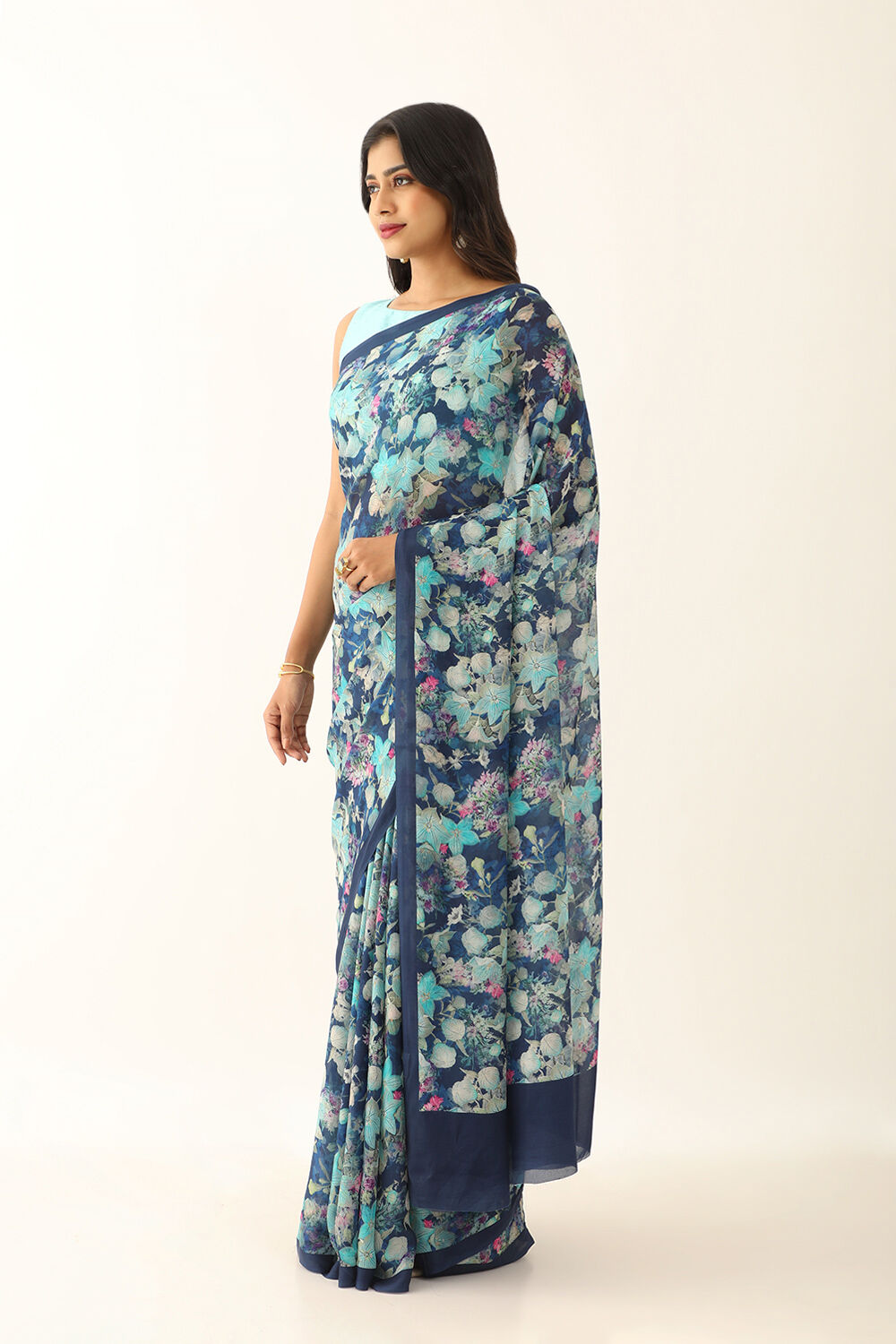 Blue Viscose Crepe Digital Print Saree image number null