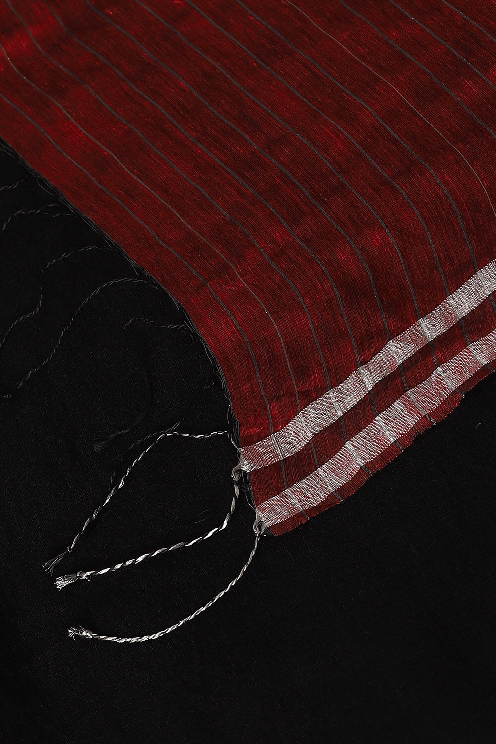 Black Pure Silk Linen Bengal Saree image number null