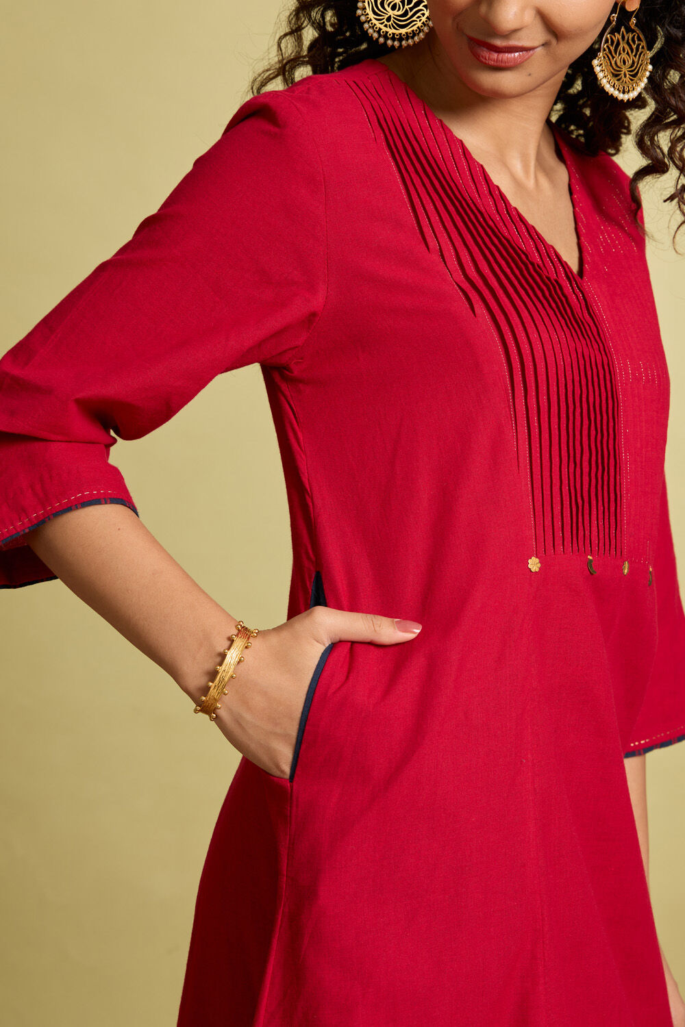Red Woven Pure Cotton Kurta image number null