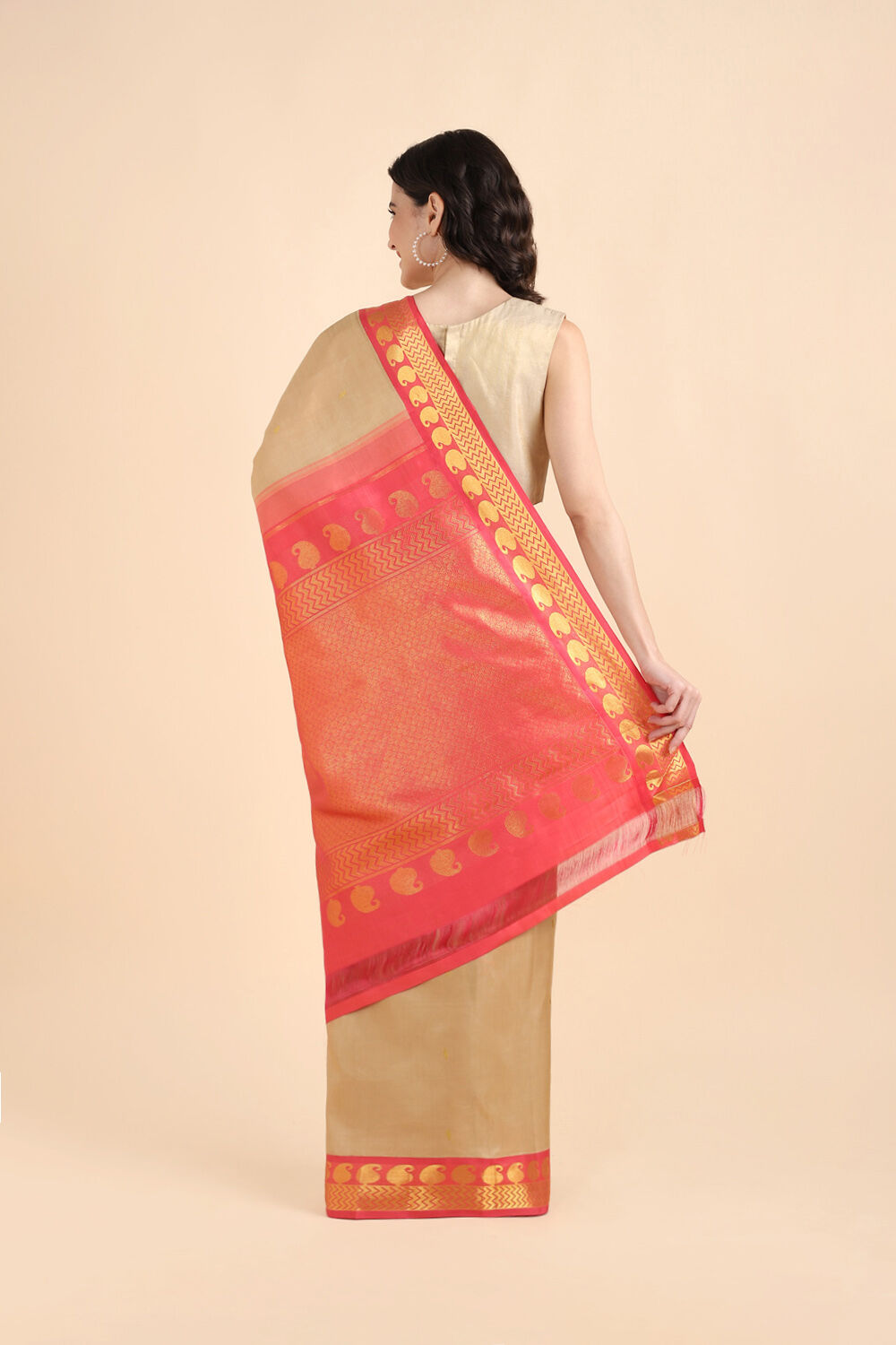 Beige Pure Silk Kanjivaram Saree image number null
