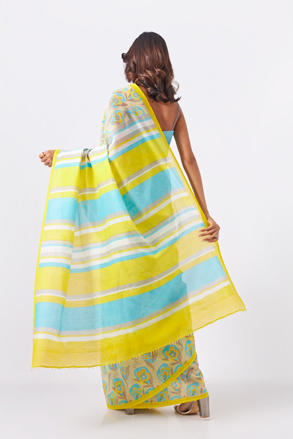 Light Yellow Pure Silk Cotton Printed Saree image number null