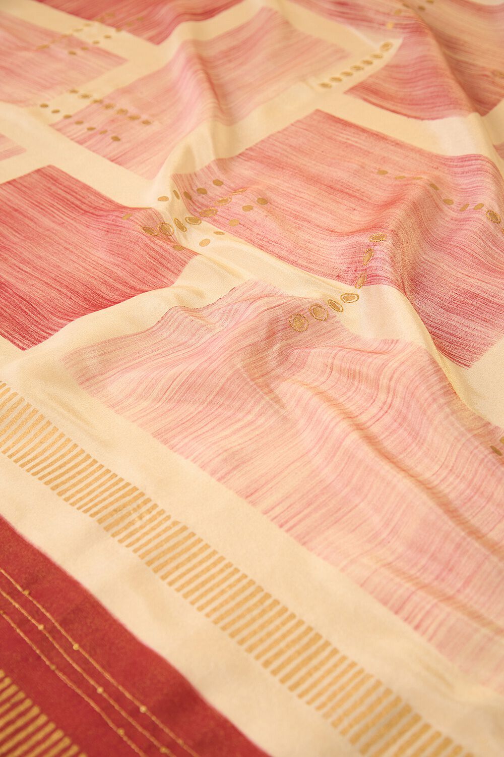 Off White Pure Tissue Organza Printed Embroidery Saree image number null