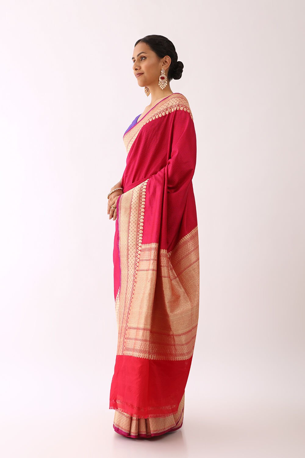 Red Pure Silk Banarasi Tanchoi Saree image number null