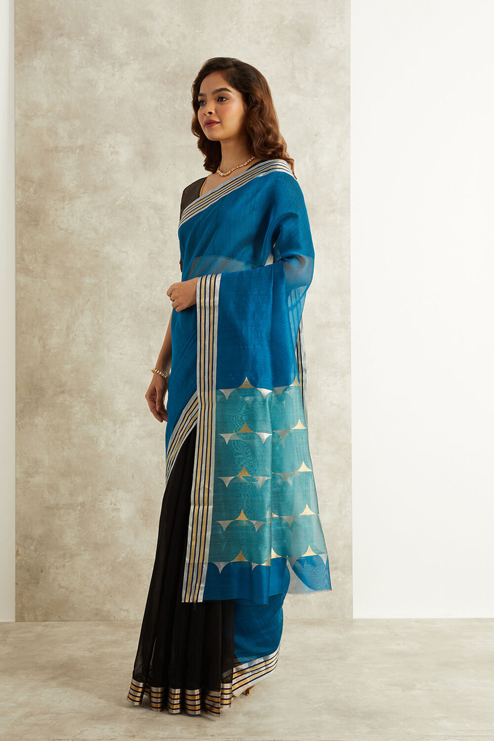 Blue Pure Silk Cotton Eknaliya Chanderi Saree image number null