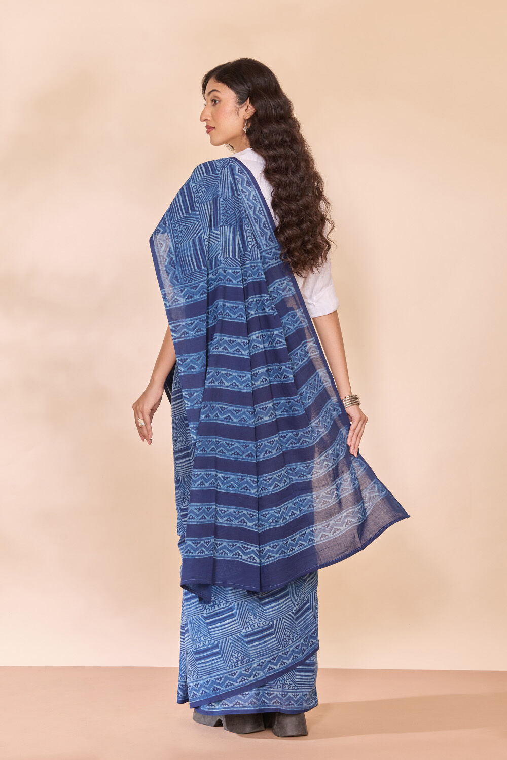 Blue Rajasthan Pure Cotton Dabu Block Printed Saree image number null