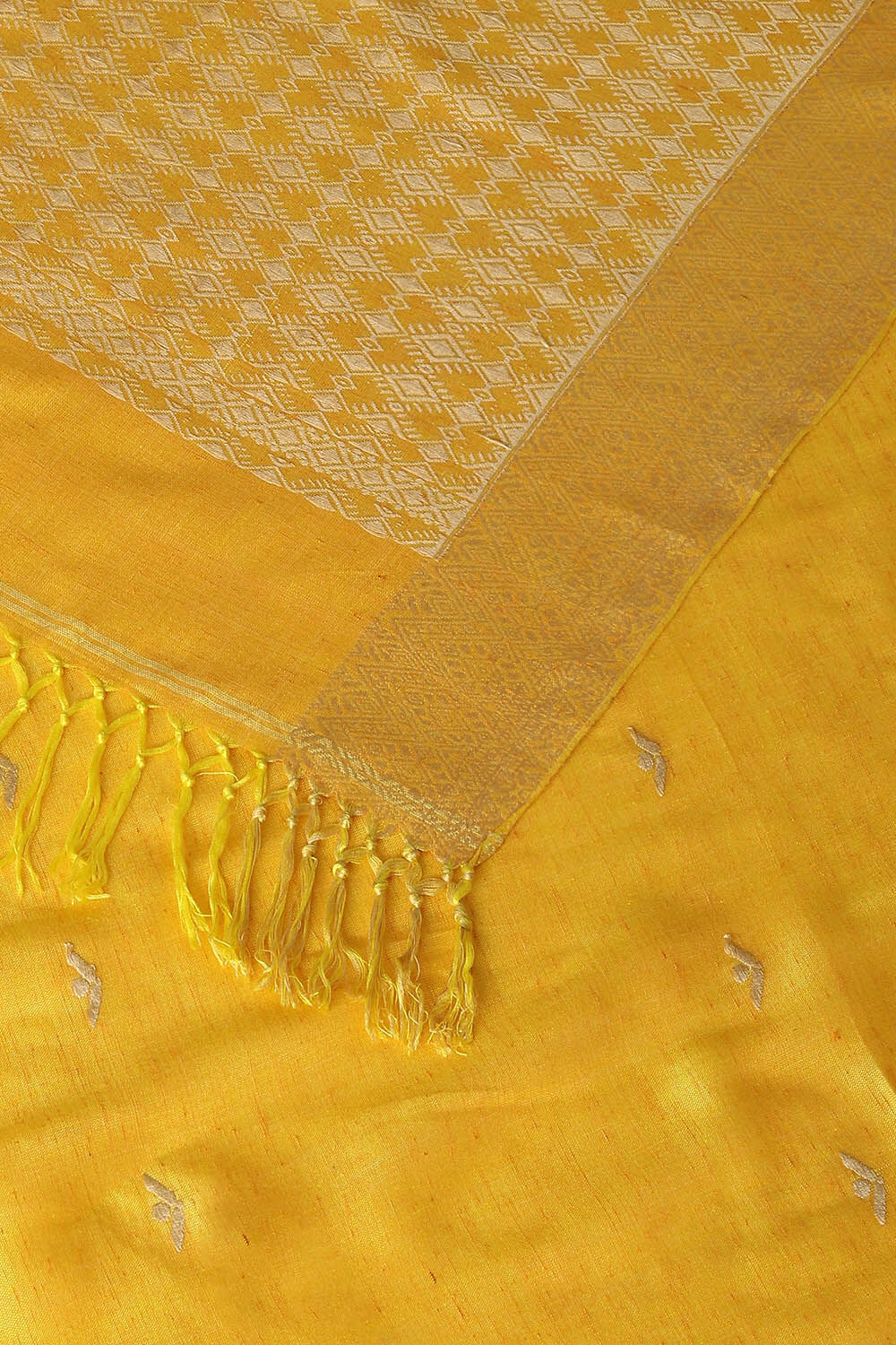 Yellow Modal Eri Assam Saree image number null