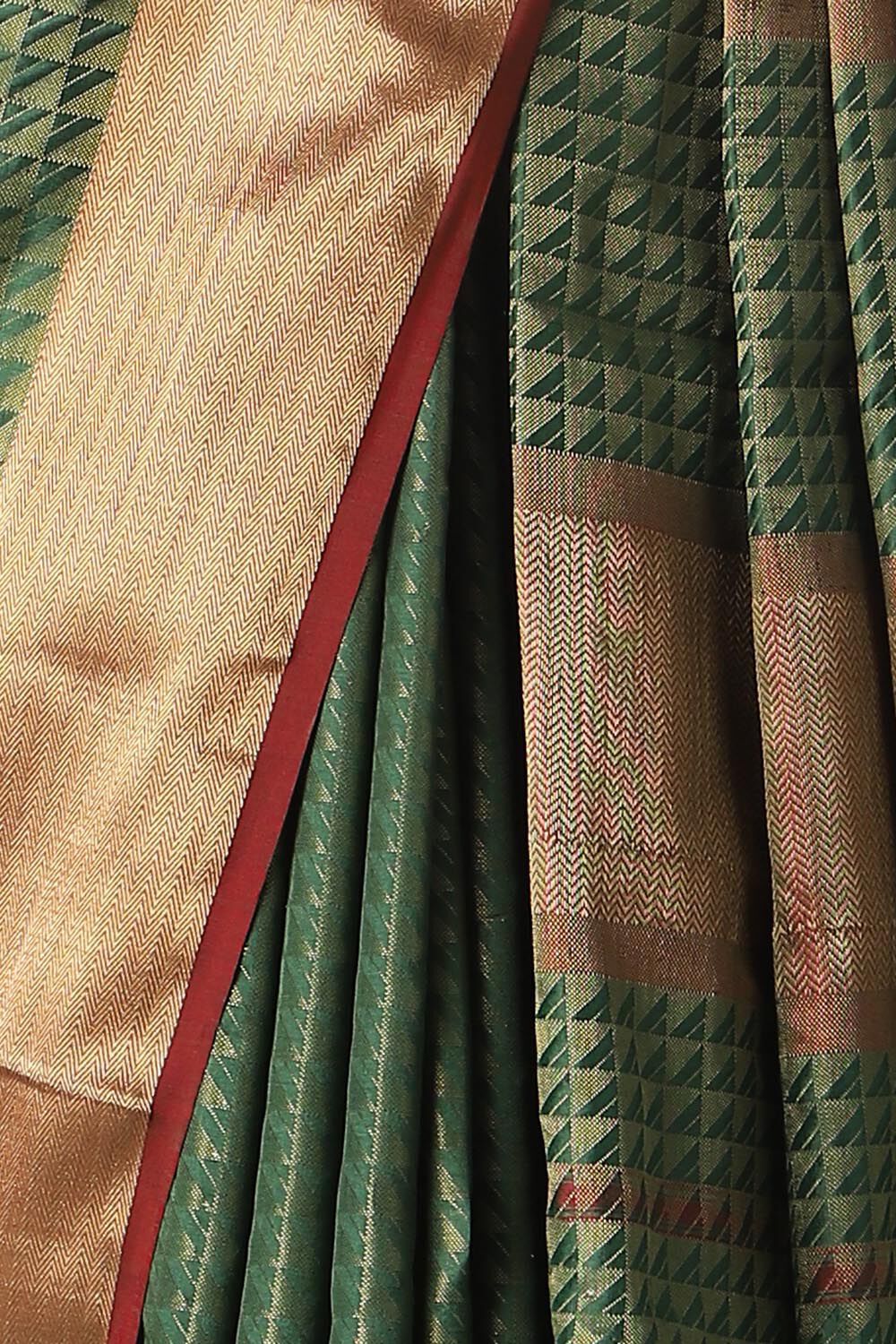 Dark Green Pure Silk Maheswari Saree image number null