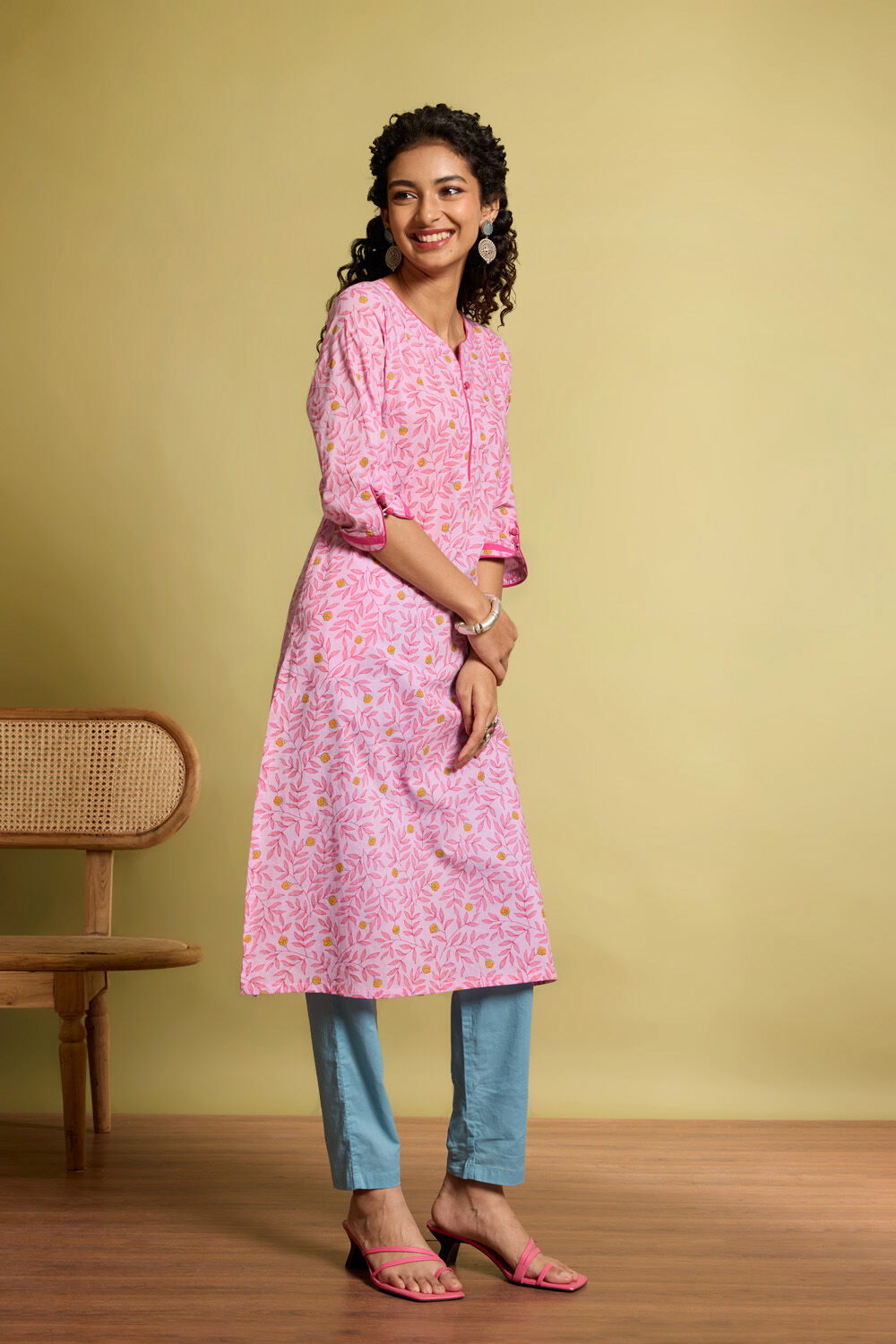 Light Pink Screen Printed Pure Cotton Kurta image number null