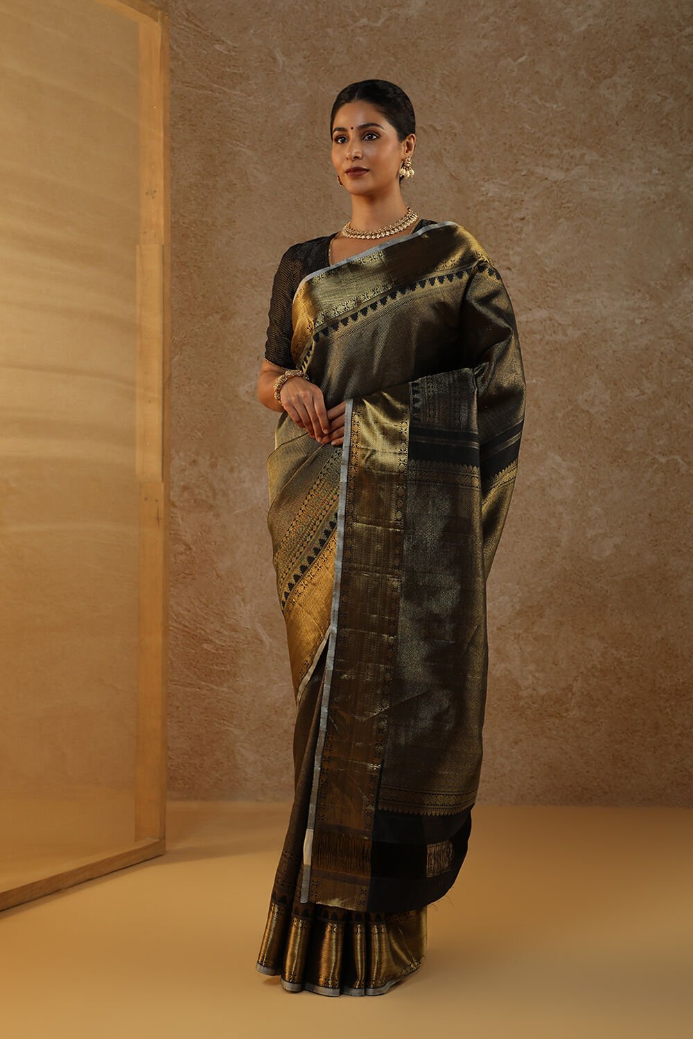 Black Pure Silk Woven Kanjivaram Saree image number null