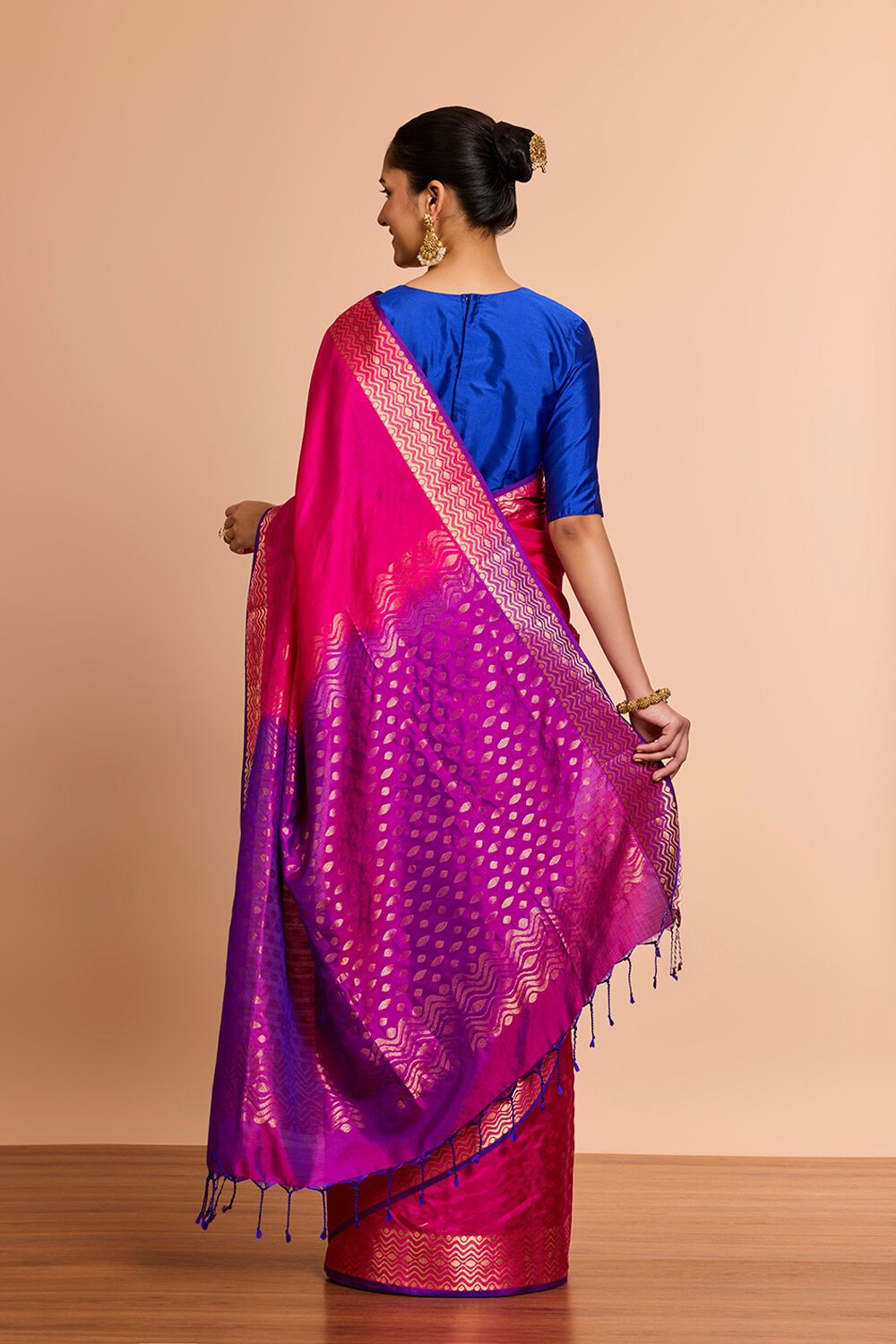 Pink Woven Soft Pure Silk Saree image number null