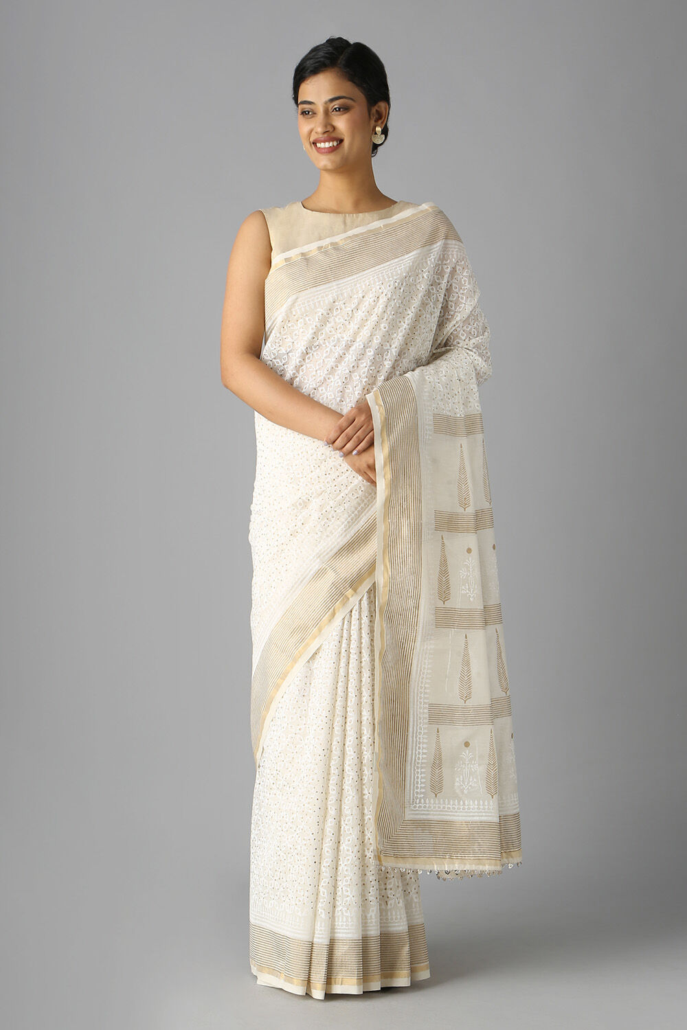 Off White Pure Silk Cotton Hand Printed Saree image number null
