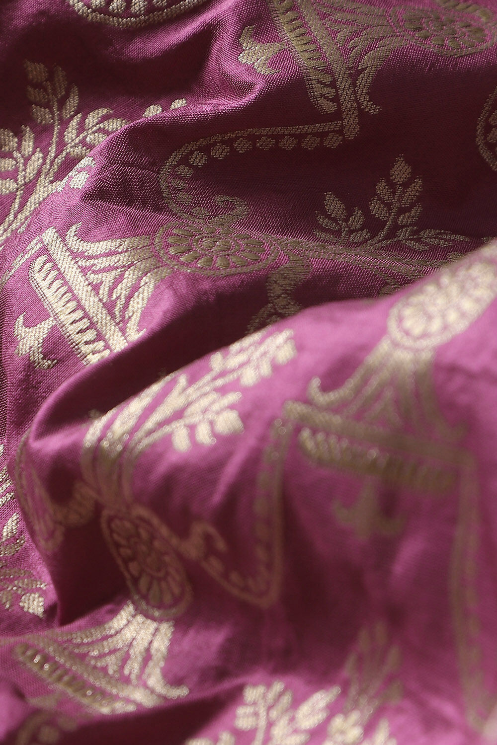 Violet Pure Silk Banarasi Saree image number null