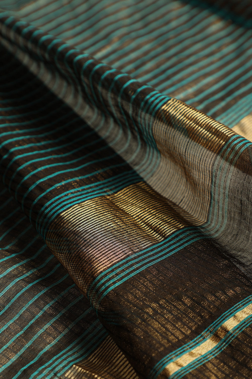 Black Pure Cotton Tissue Woven Maheshwari Saree image number null