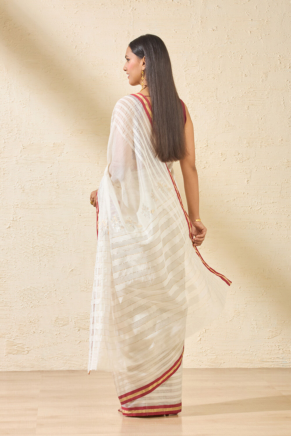 Off White Woven Pure Silk Cotton Chanderi Saree image number null