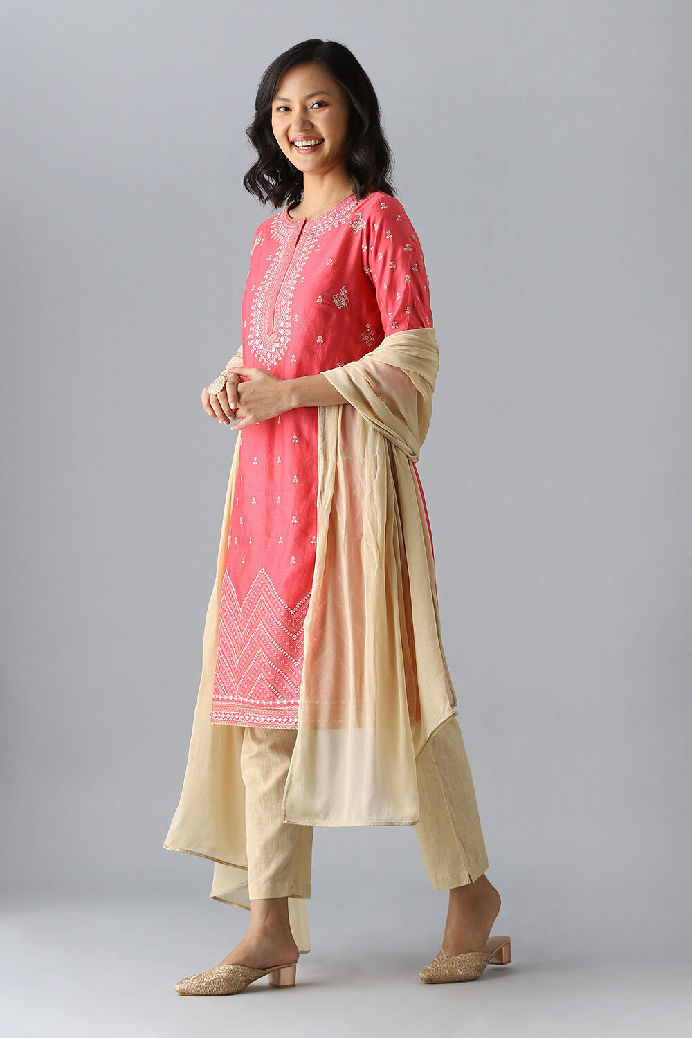 Pink Silk Cotton Embroidered Kurta Set image number null
