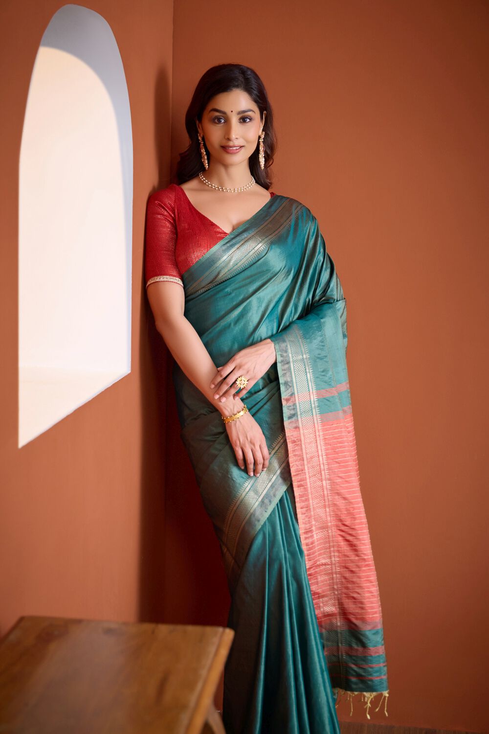 Dark Green Pure Silk Bishnupur Woven Saree image number null