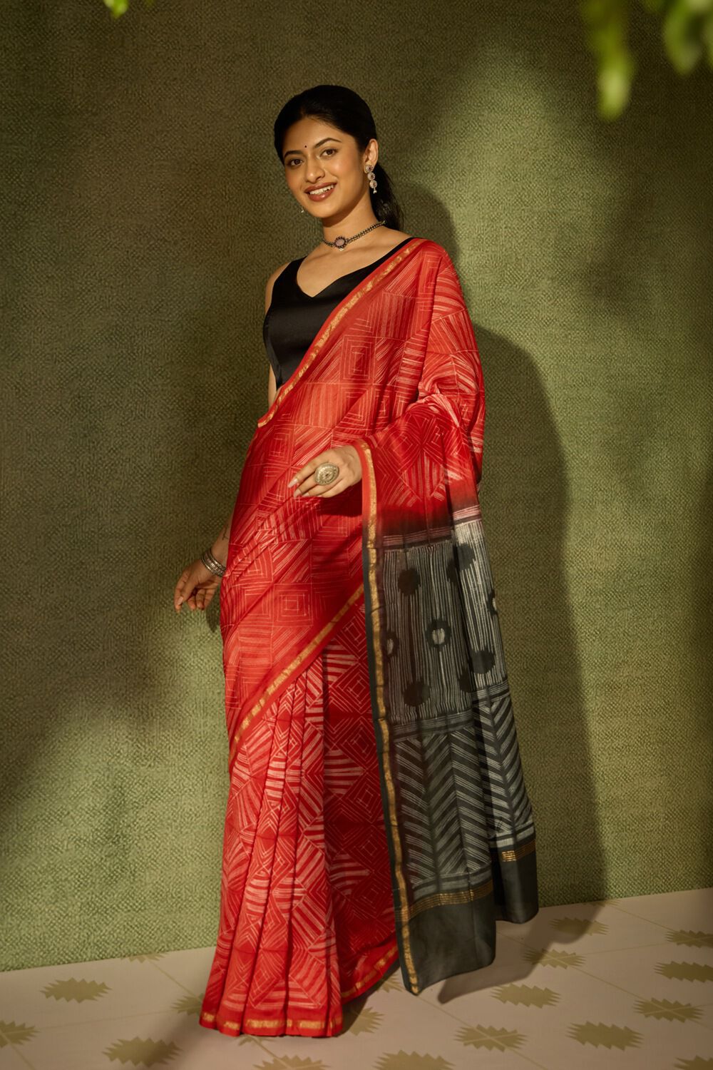 Red Rajasthan Pure Silk Cotton Tie & Dye Shibori Saree image number null