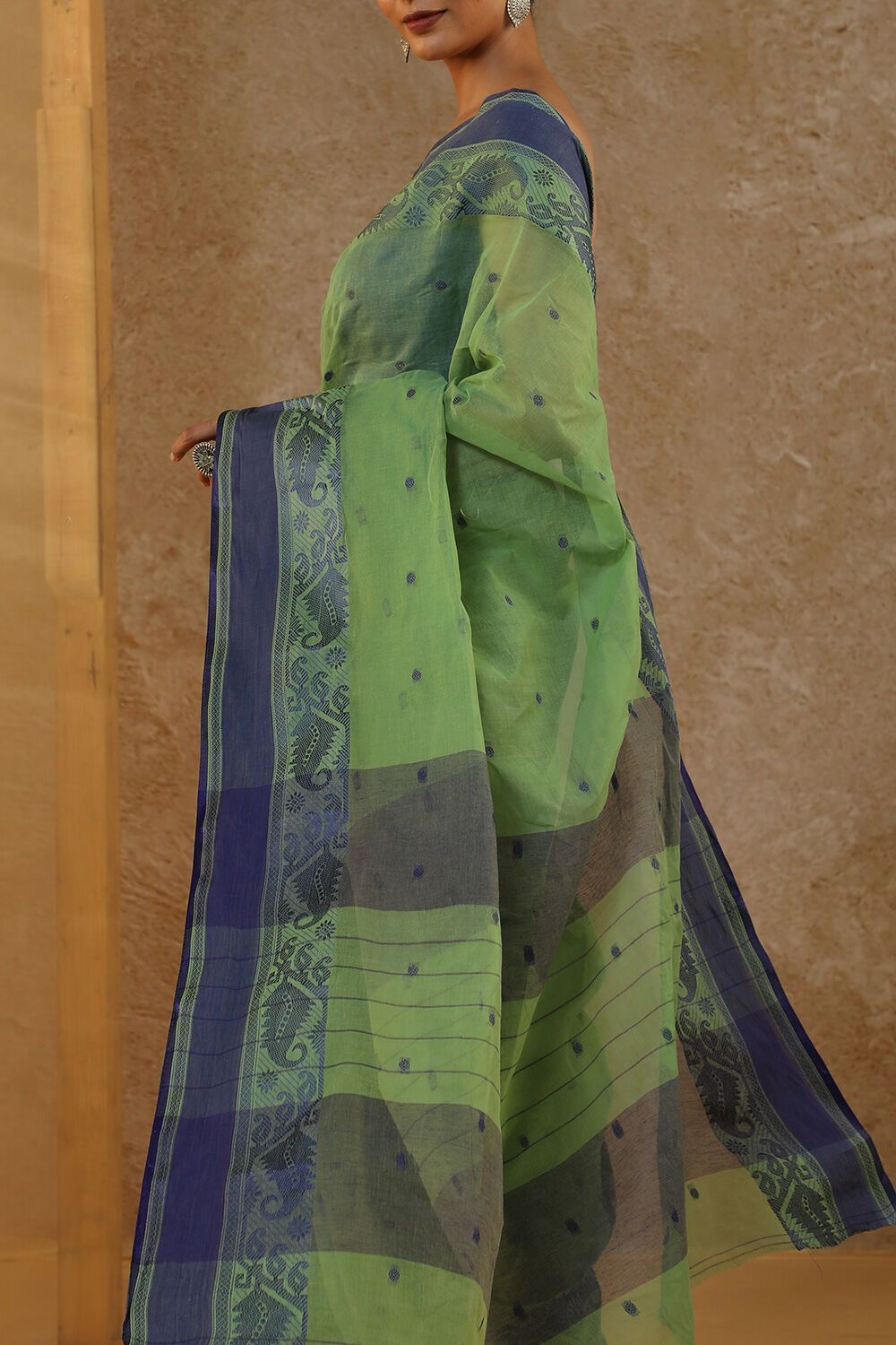 Light Green Woven Pure Cotton Bengal Saree image number null