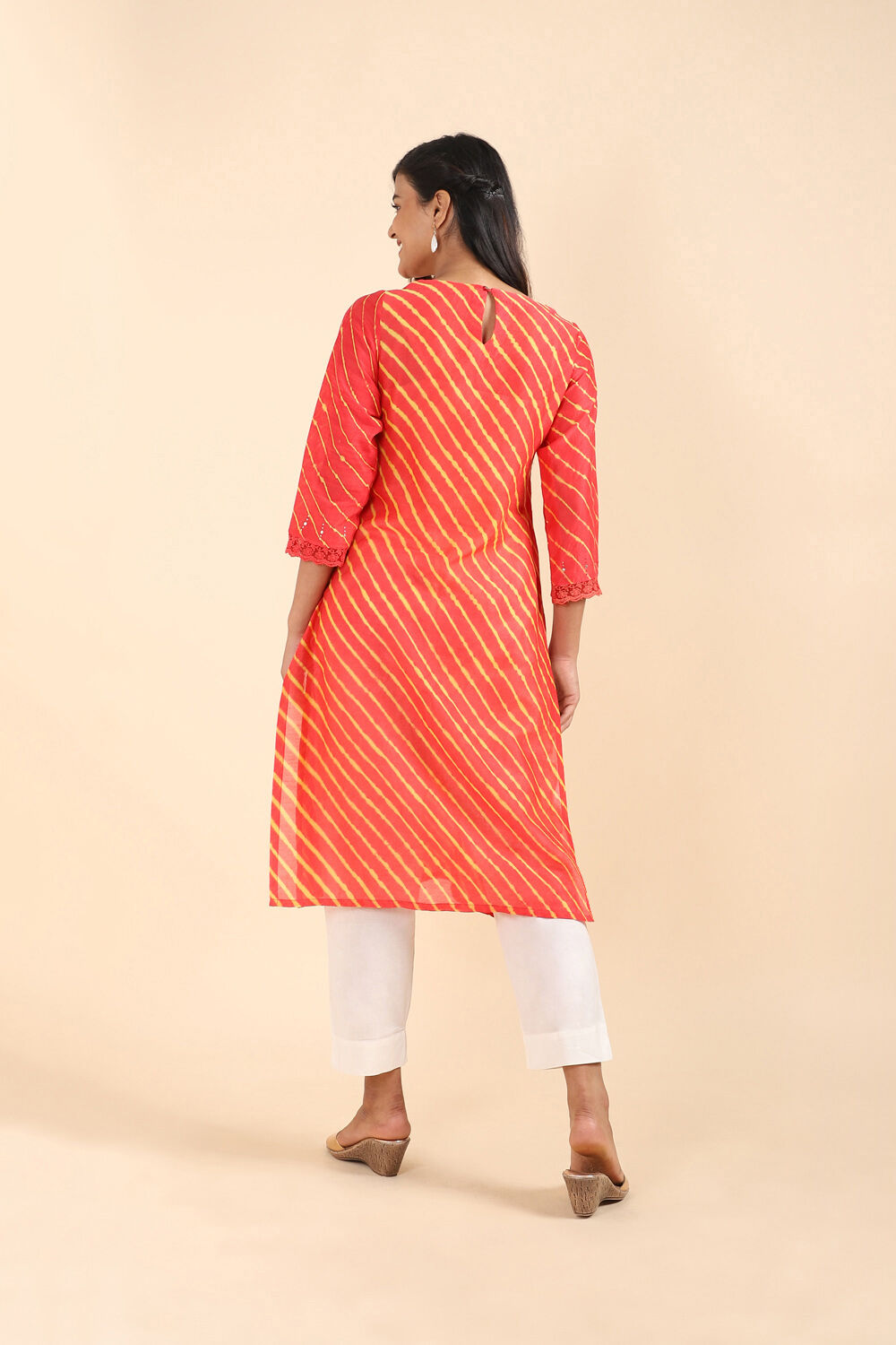 Dark Pink Silk cotton Tie and Dye Leheriya Kurta image number null