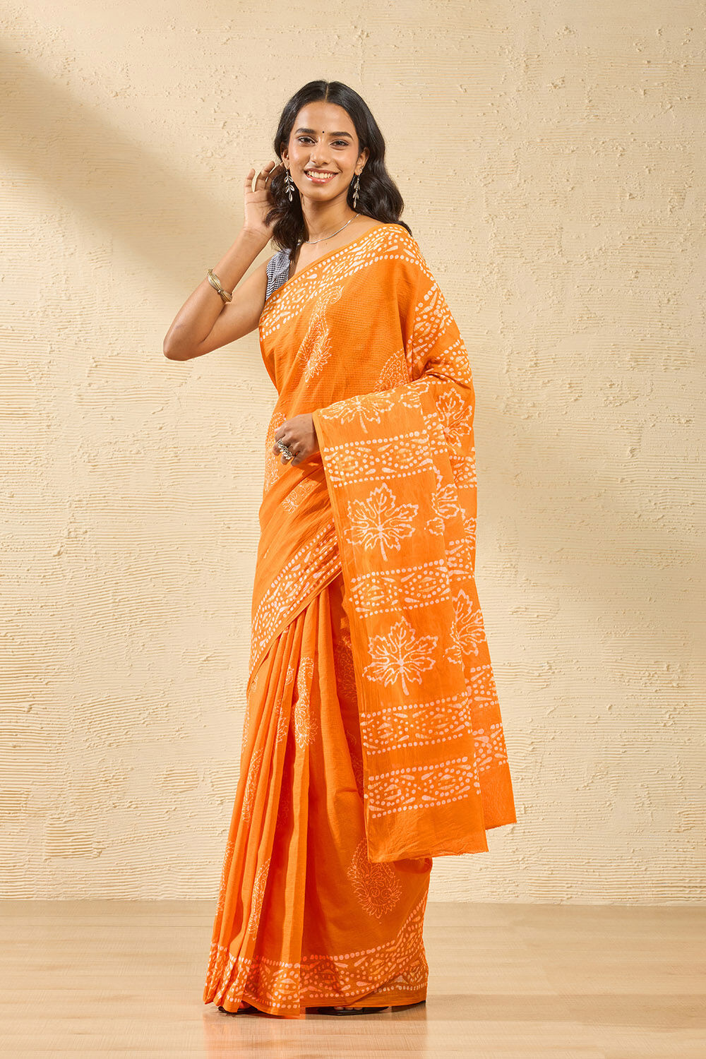 Light Orange Ujjain Pure Cotton Batik Saree image number null