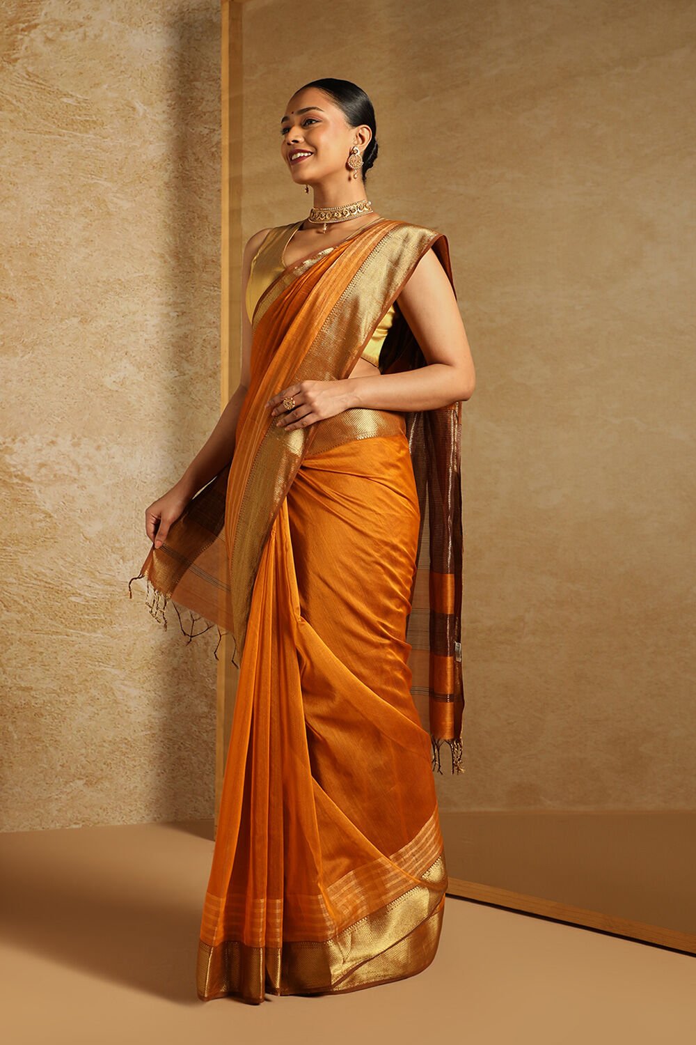 Orange Woven Pure Silk Cotton Maheswari Saree image number null