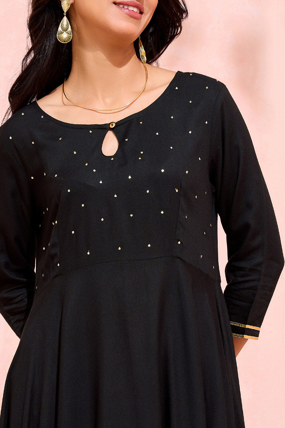 Black Viscose Embroidered Kurta image number null