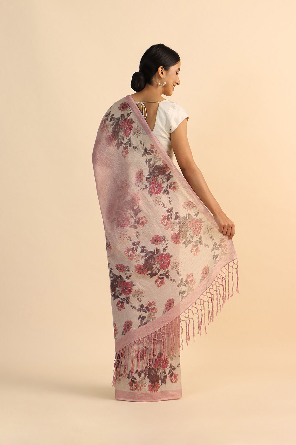 Light Pink Pure Linen Digital Printed Saree image number null